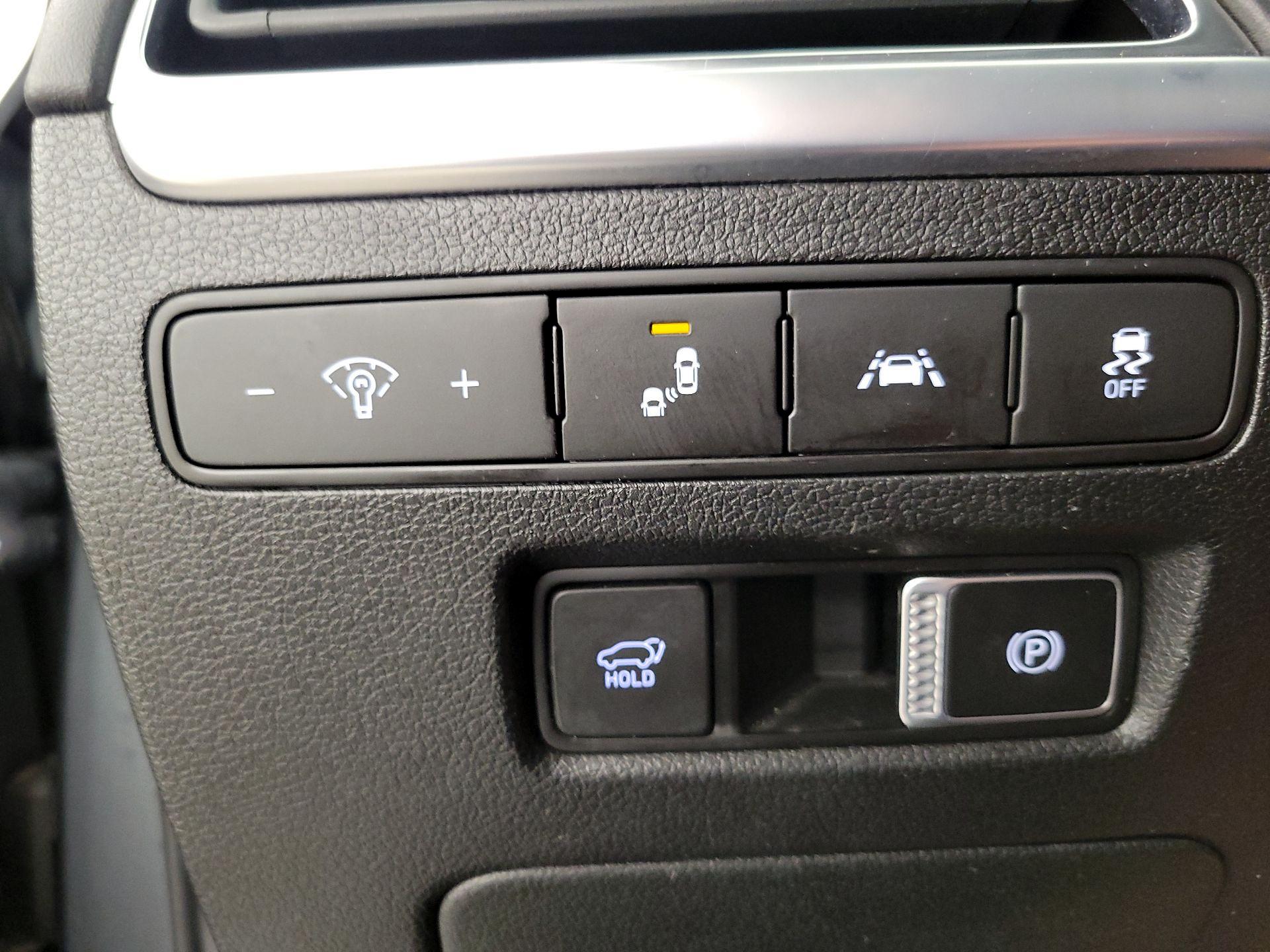 Thumbnail: 2022 Hyundai Palisade - 13