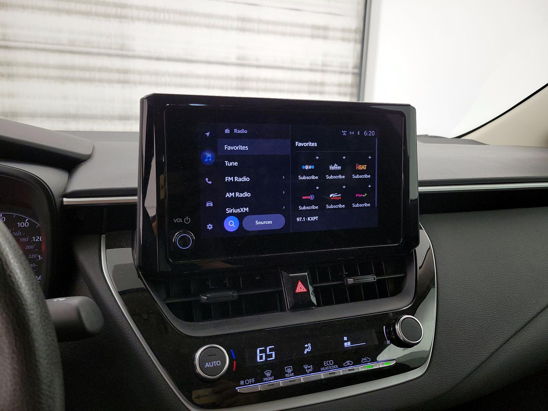 Thumbnail: 2023 Toyota Corolla - 15