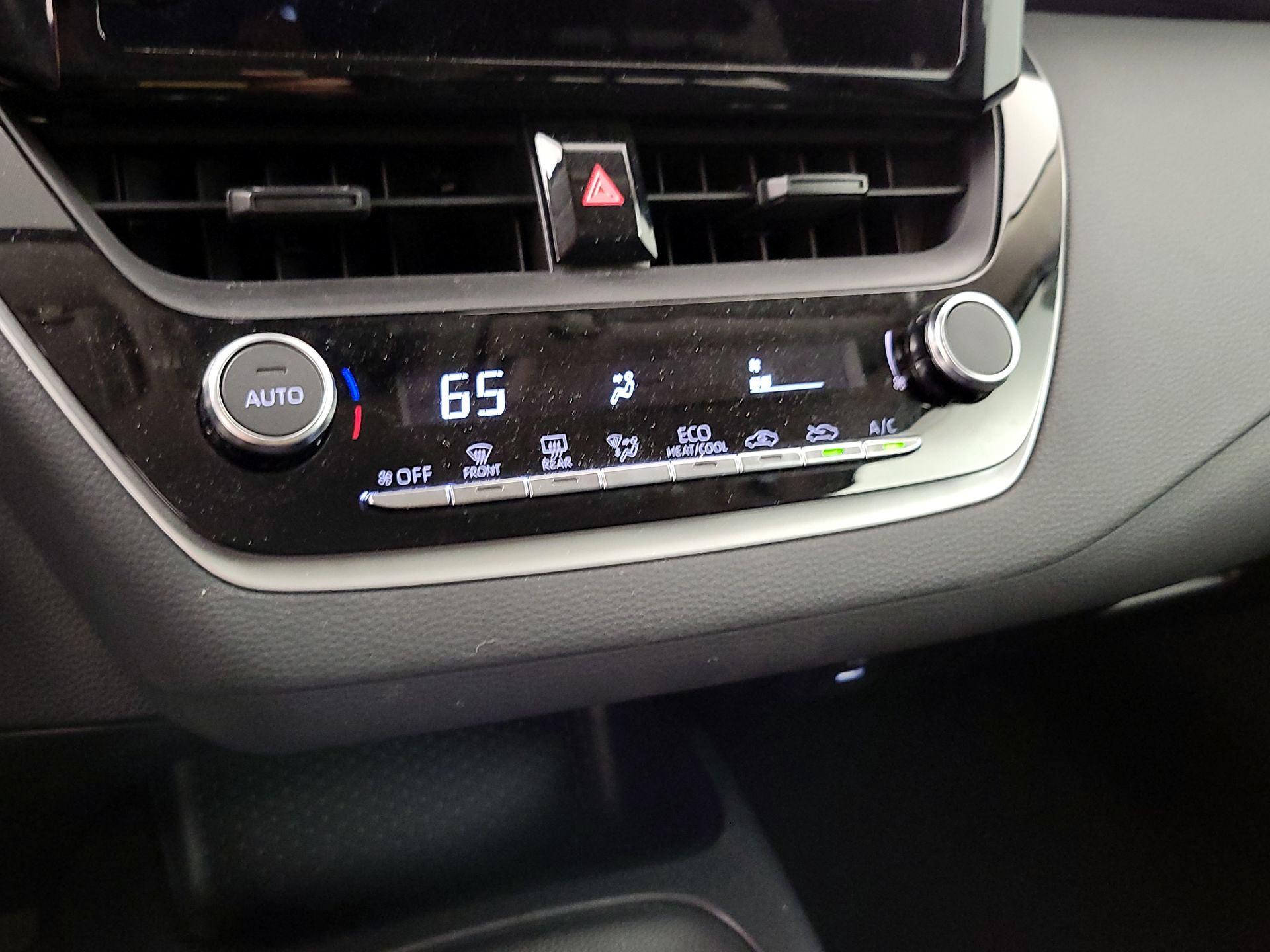 Thumbnail: 2023 Toyota Corolla - 16