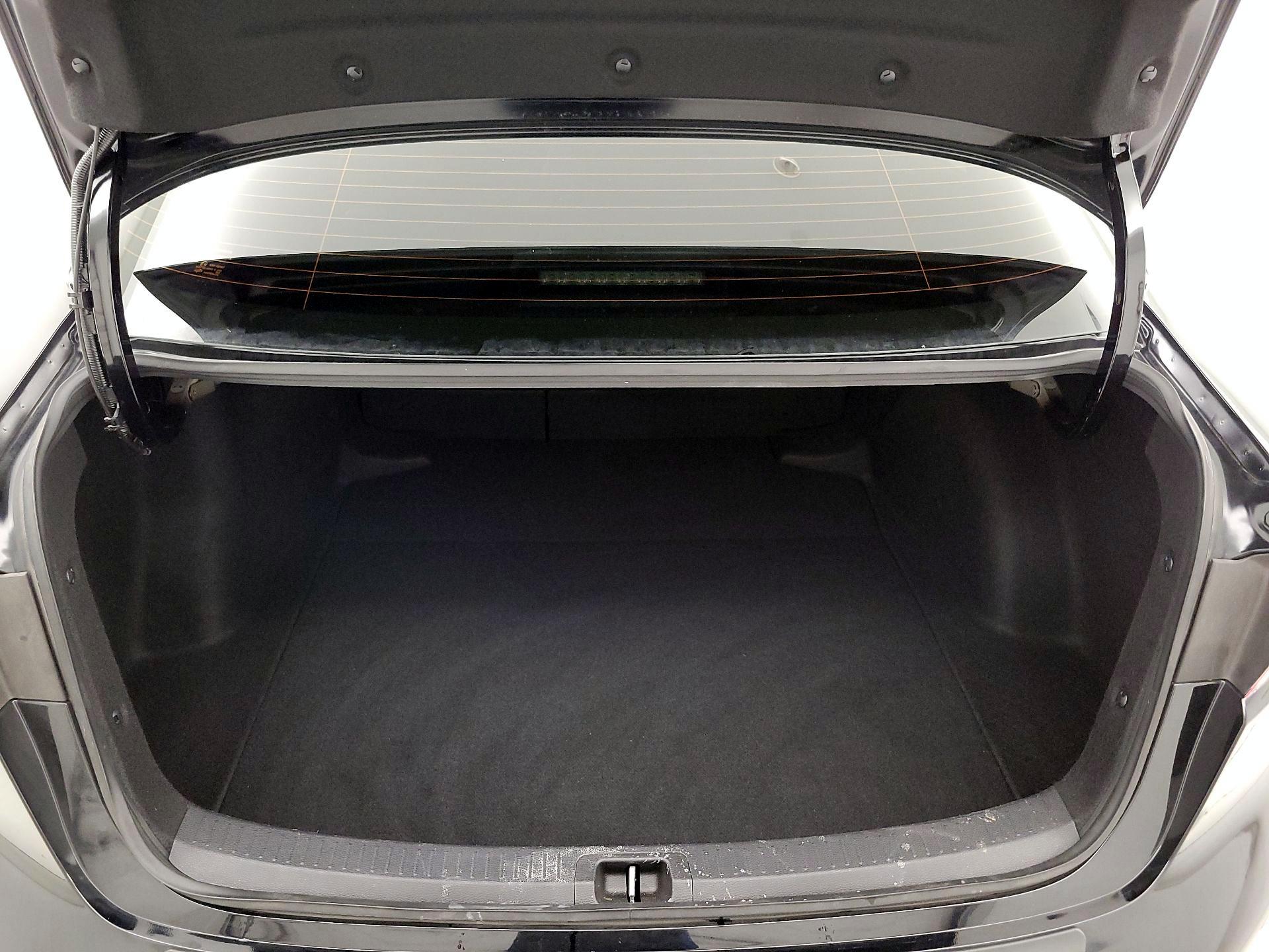 Thumbnail: 2023 Toyota Corolla - 20