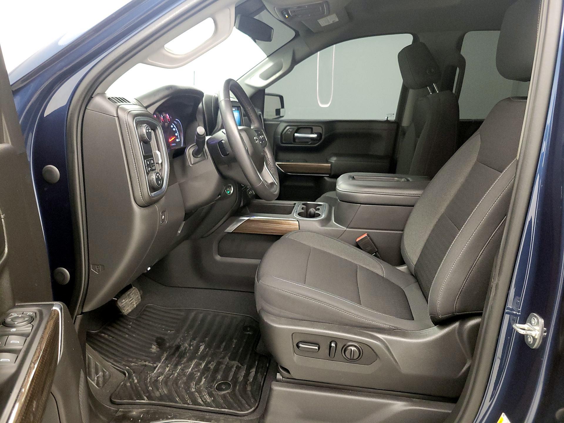 Thumbnail: 2021 Chevrolet Silverado 1500 - 11