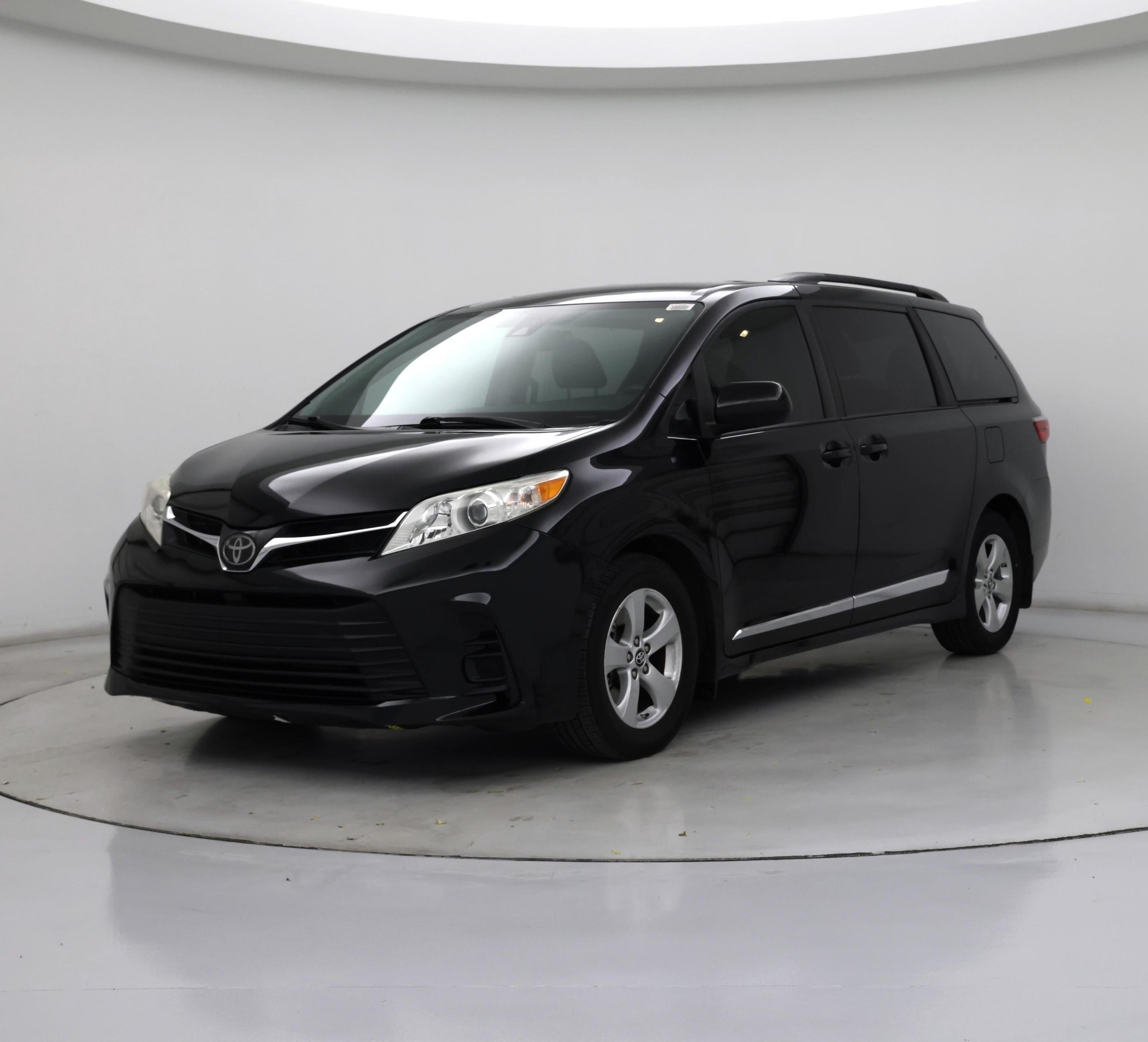 Thumbnail: 2019 Toyota Sienna - 4