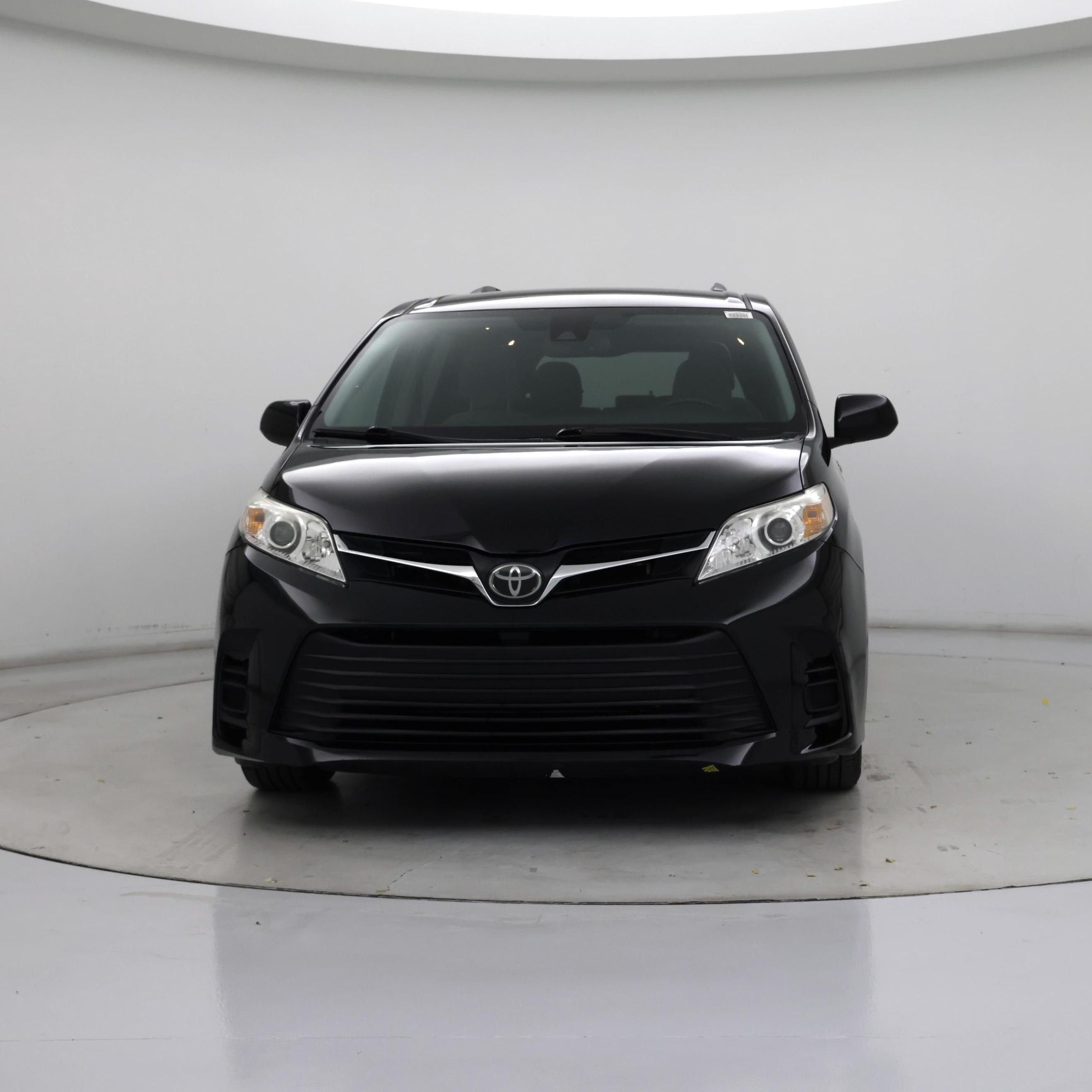 Thumbnail: 2019 Toyota Sienna - 5