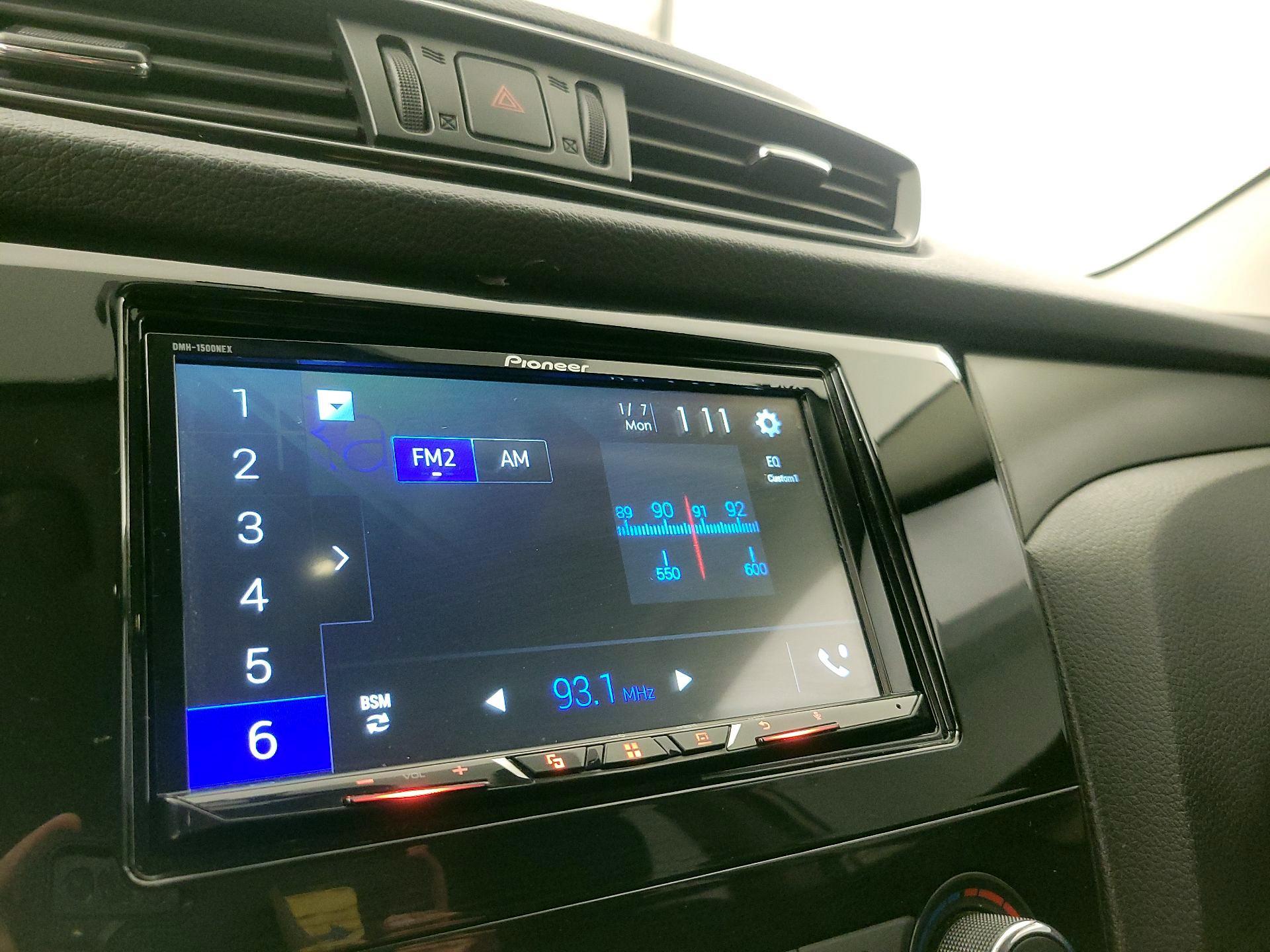 Thumbnail: 2019 Nissan Rogue Sport - 15