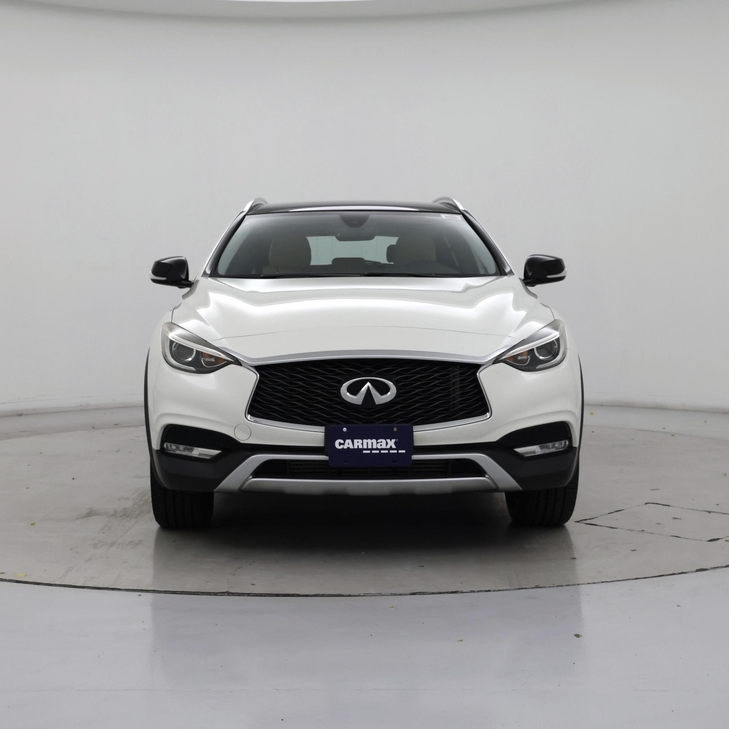 Thumbnail: 2017 INFINITI QX30 - 5