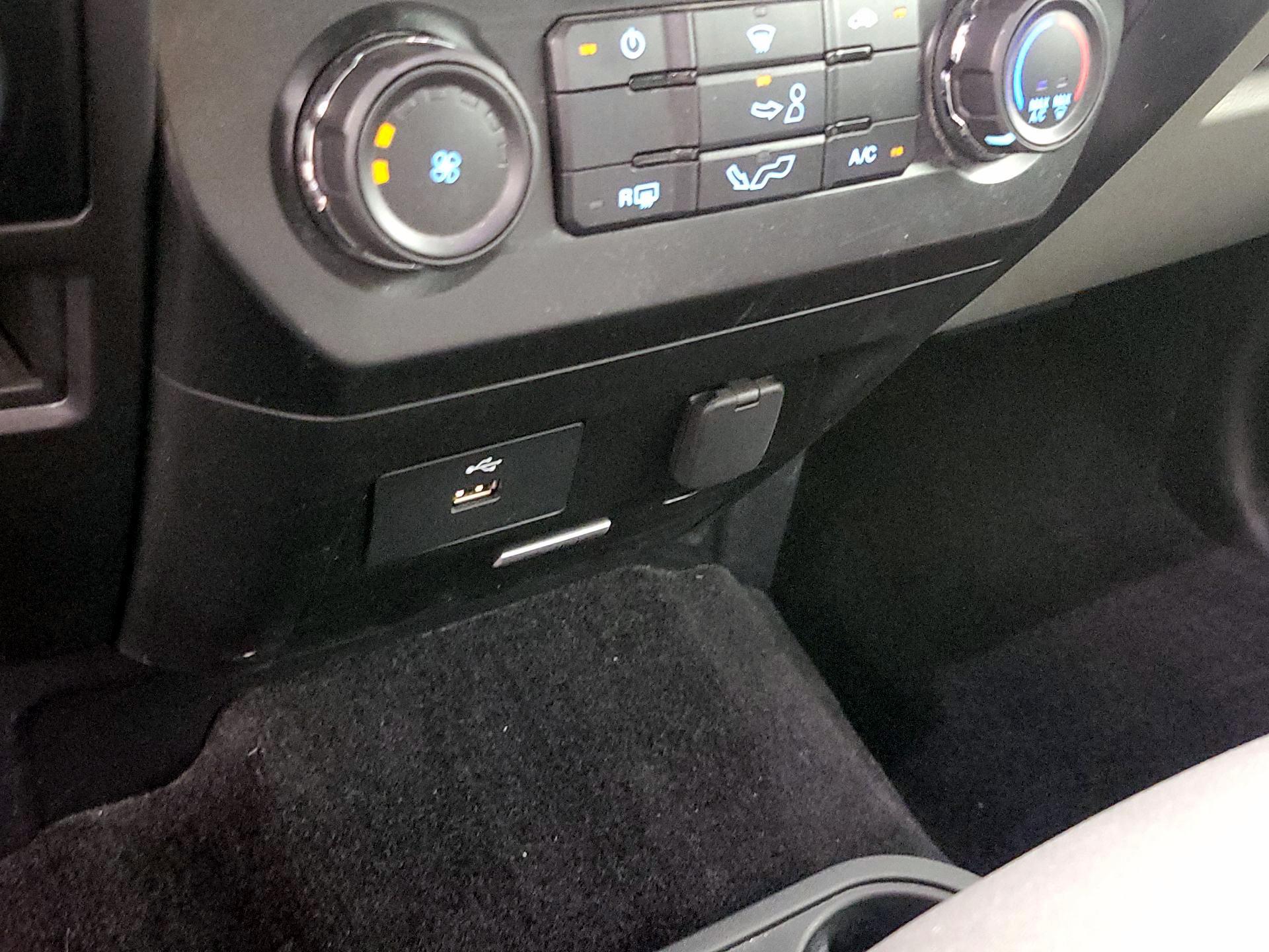 Thumbnail: 2016 Ford F-150 - 18