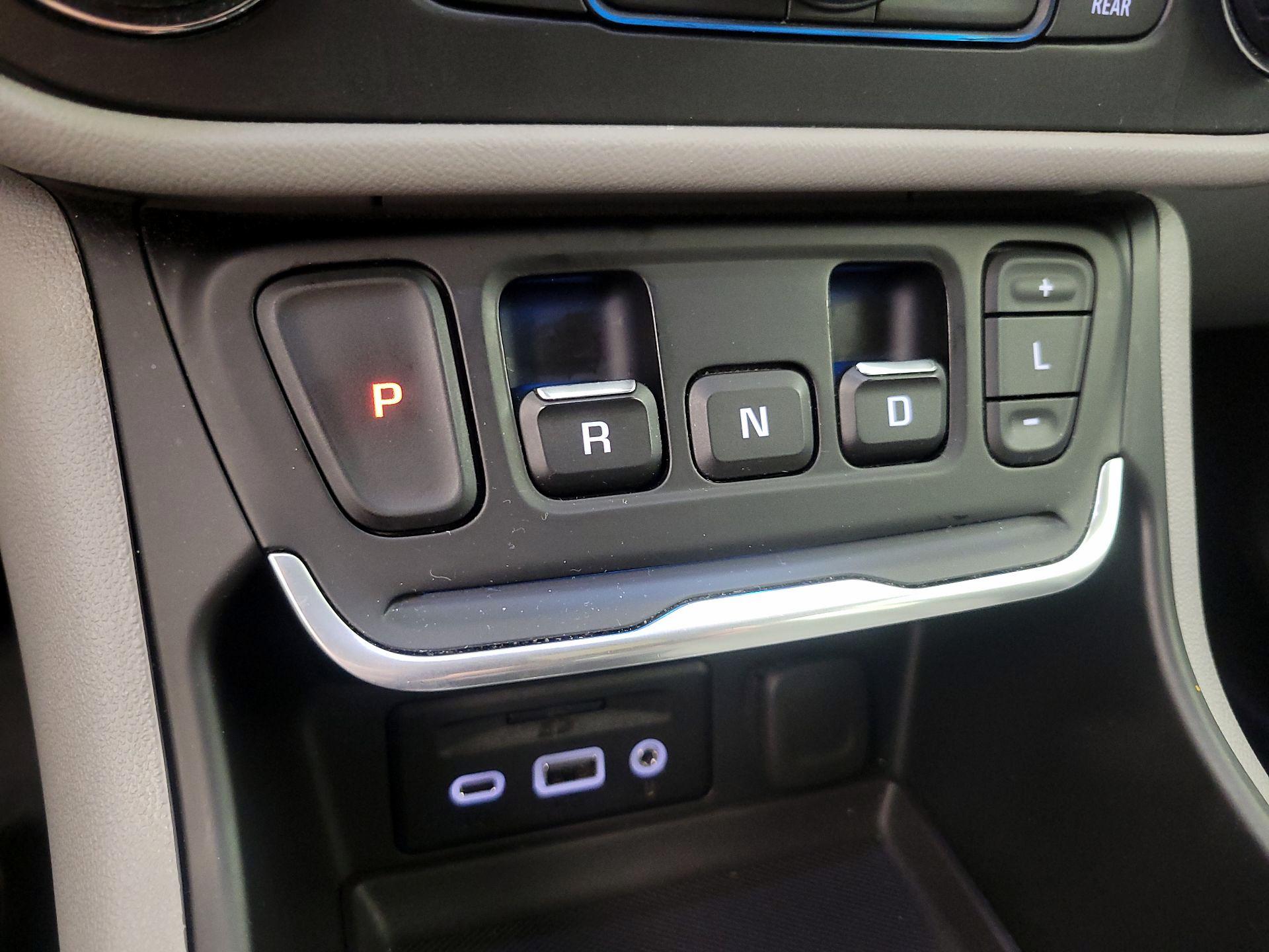 Thumbnail: 2020 GMC Terrain - 17