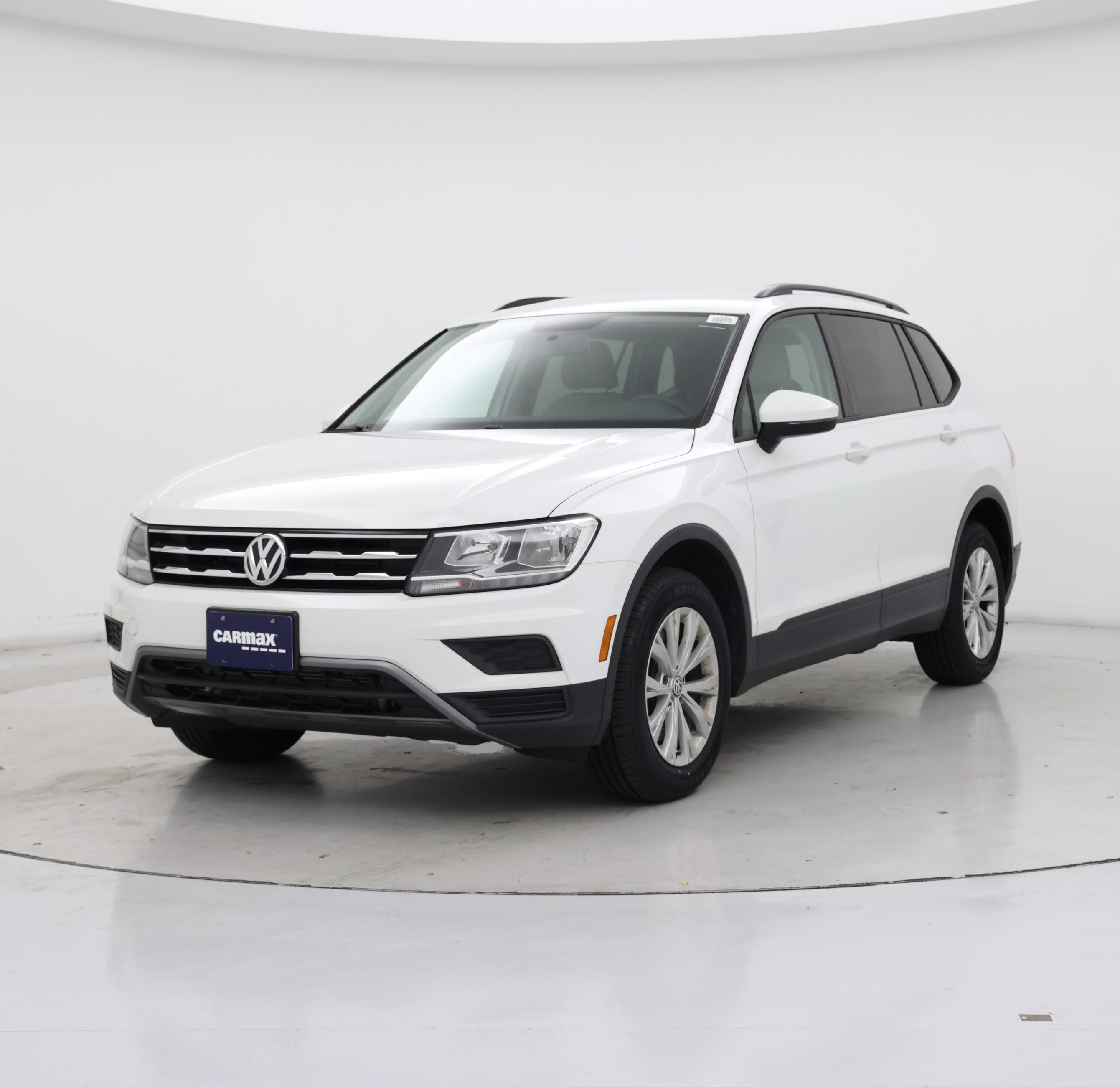 Thumbnail: 2018 Volkswagen Tiguan - 4
