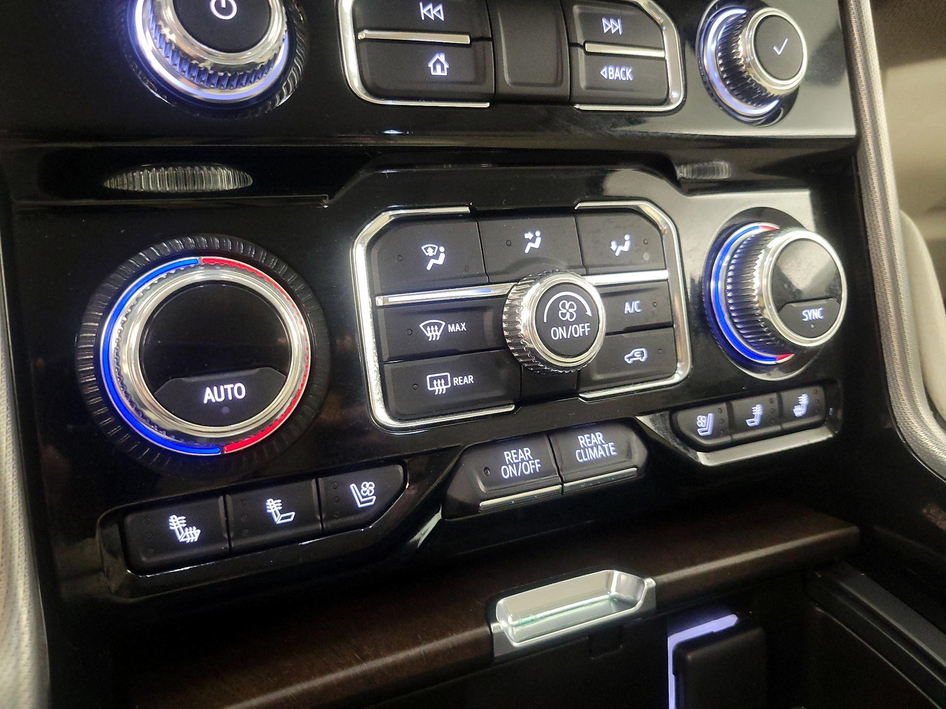 Thumbnail: 2021 GMC Yukon - 17