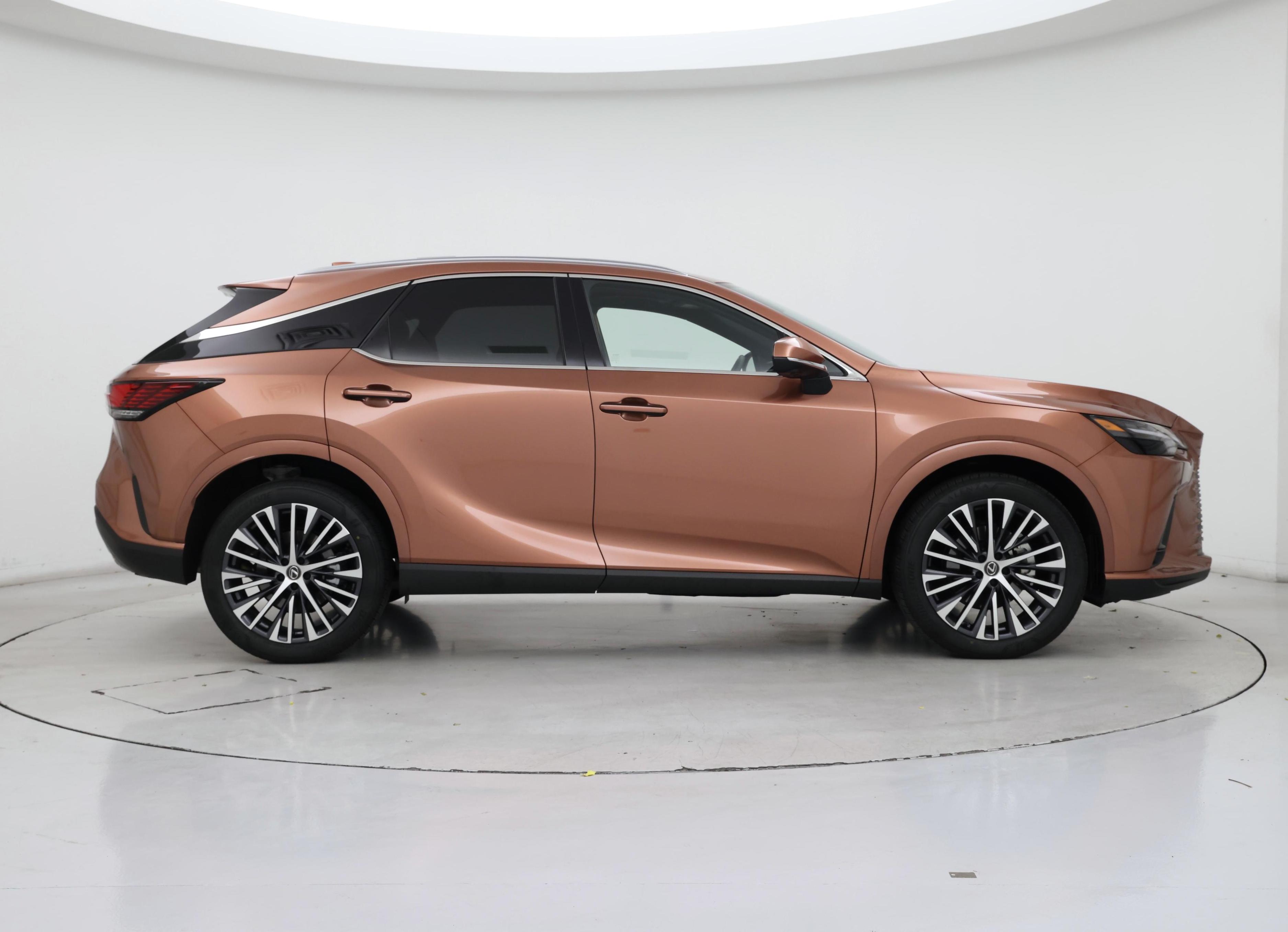 Thumbnail: 2023 Lexus RX - 7