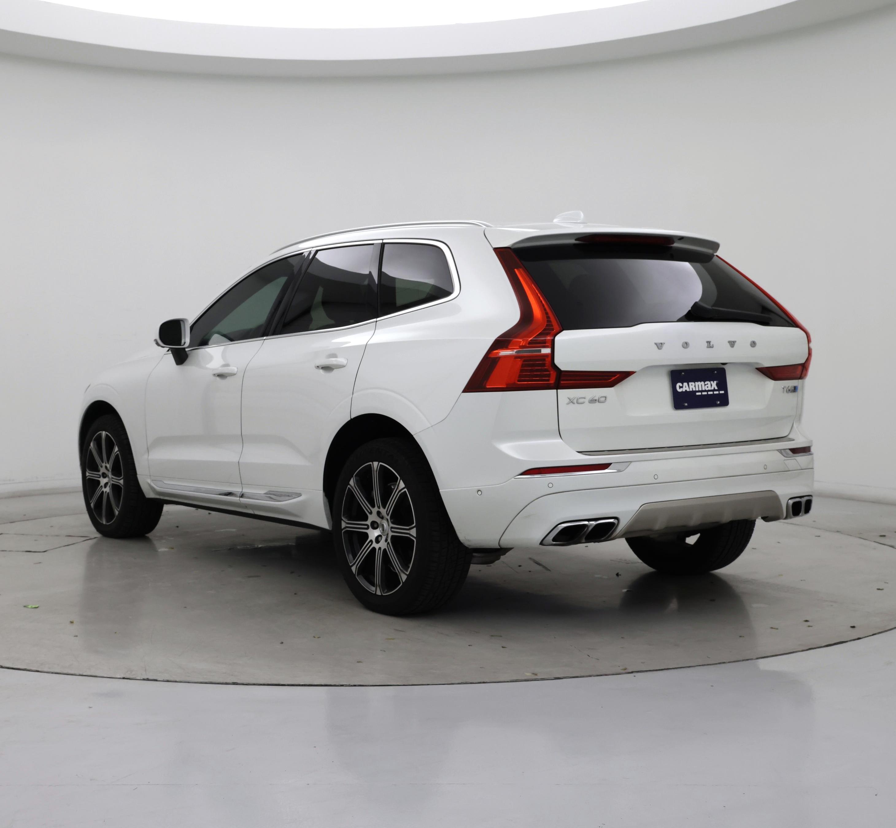 Thumbnail: 2019 Volvo XC60 - 2