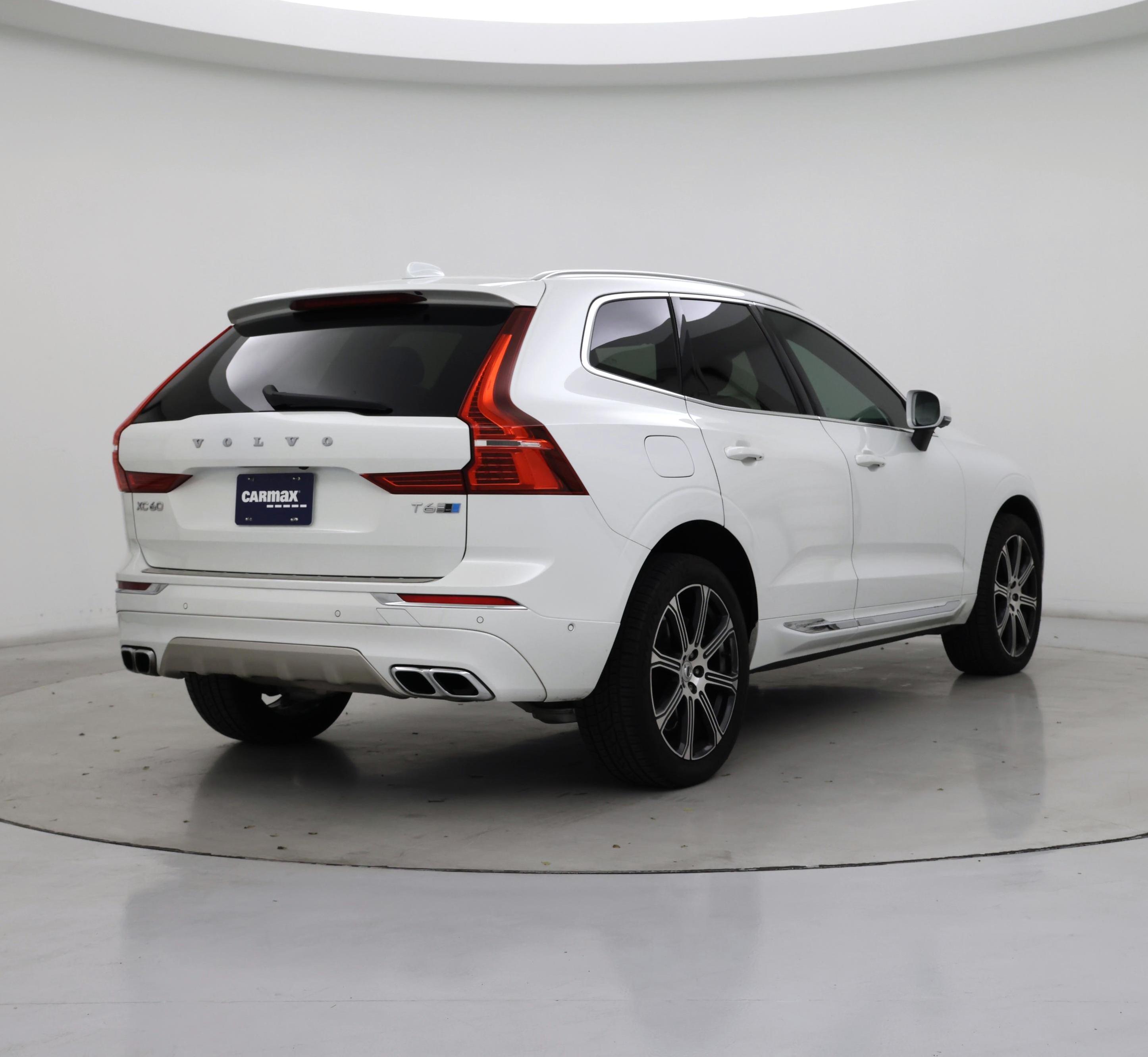 Thumbnail: 2019 Volvo XC60 - 8