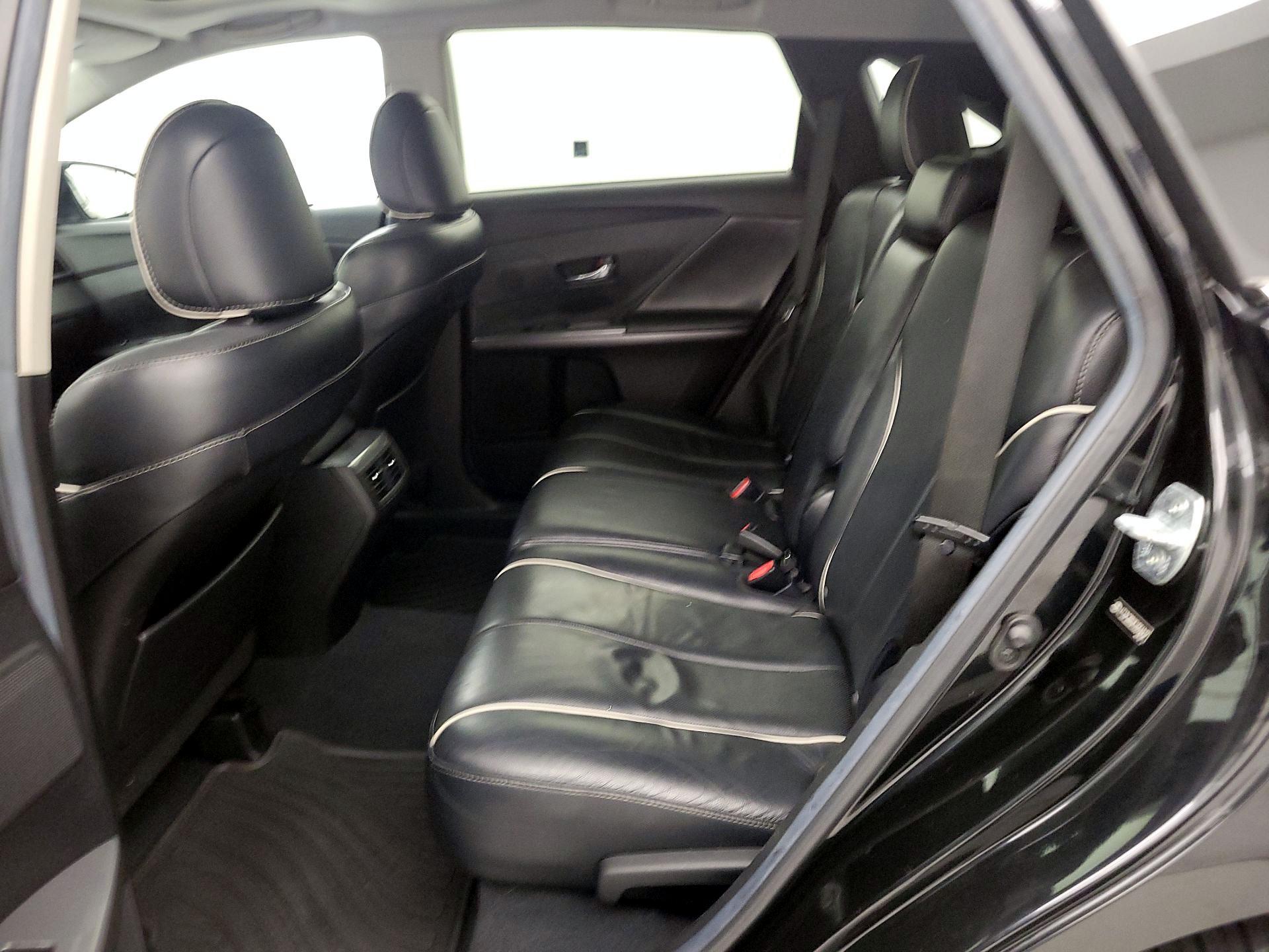 Thumbnail: 2014 Toyota Venza - 20