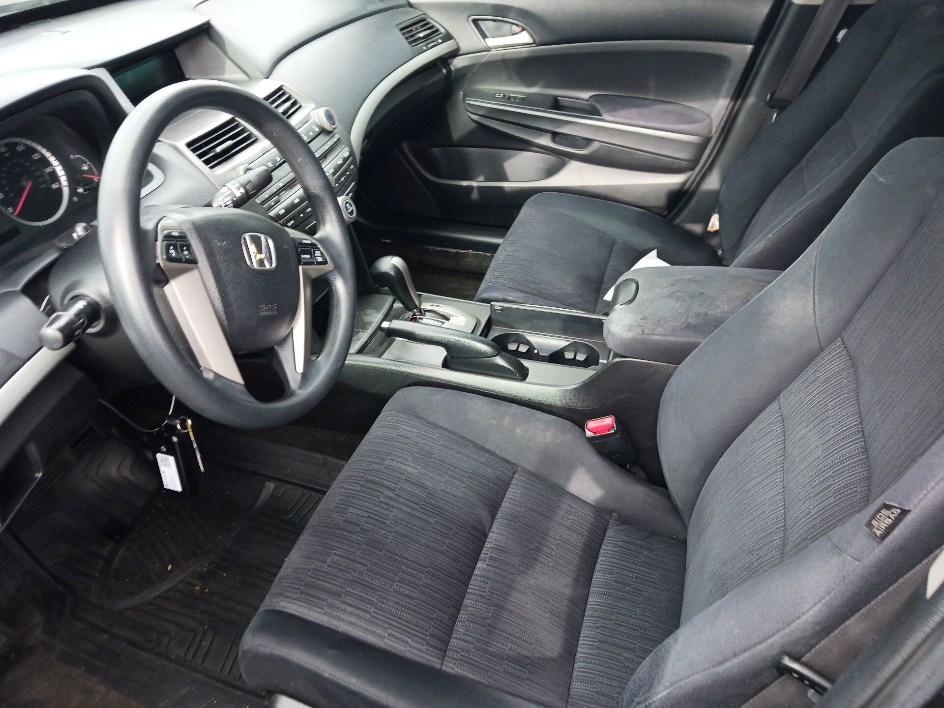 Thumbnail: 2023 Toyota Highlander - 7