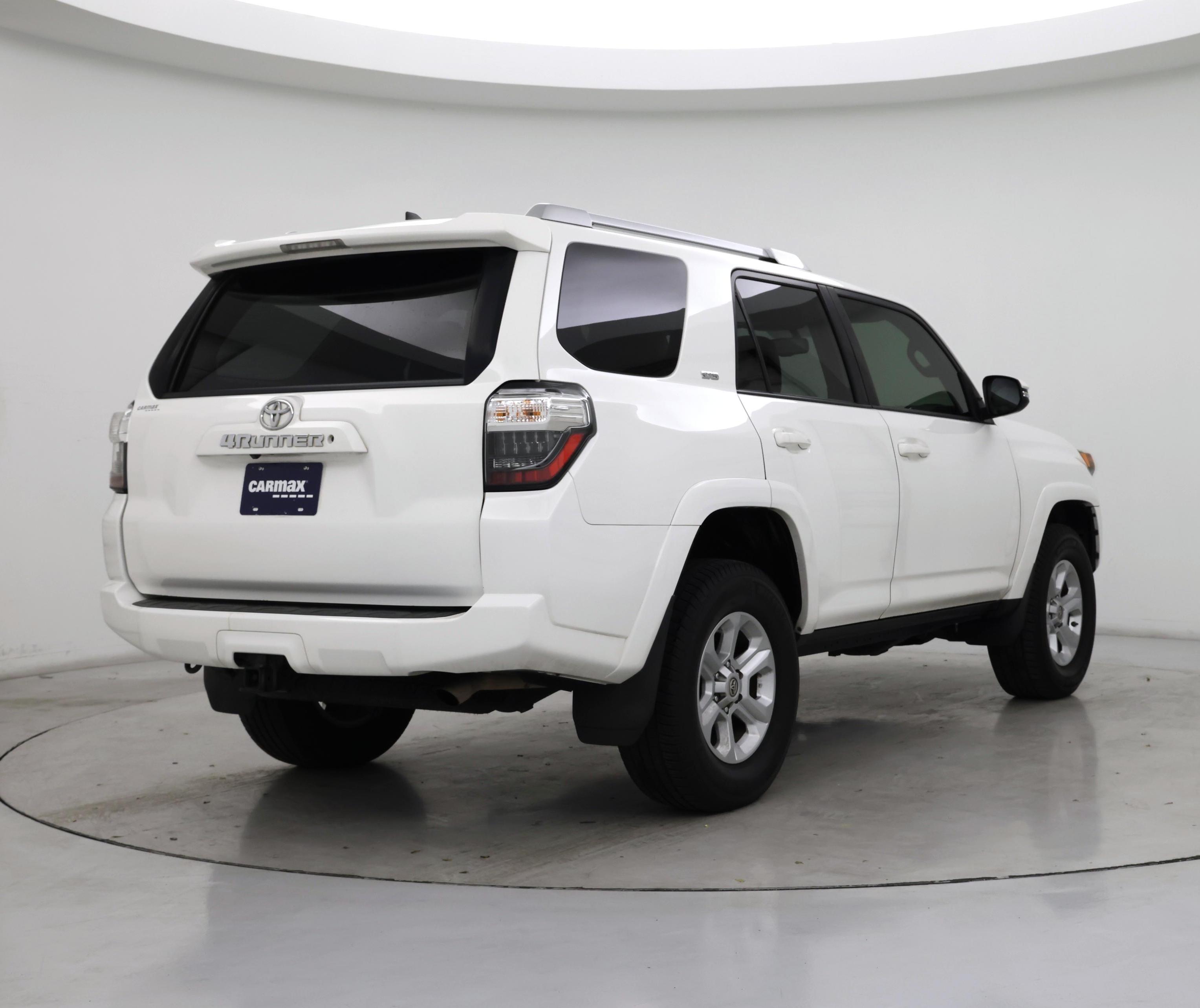 Thumbnail: 2018 Toyota 4Runner - 8