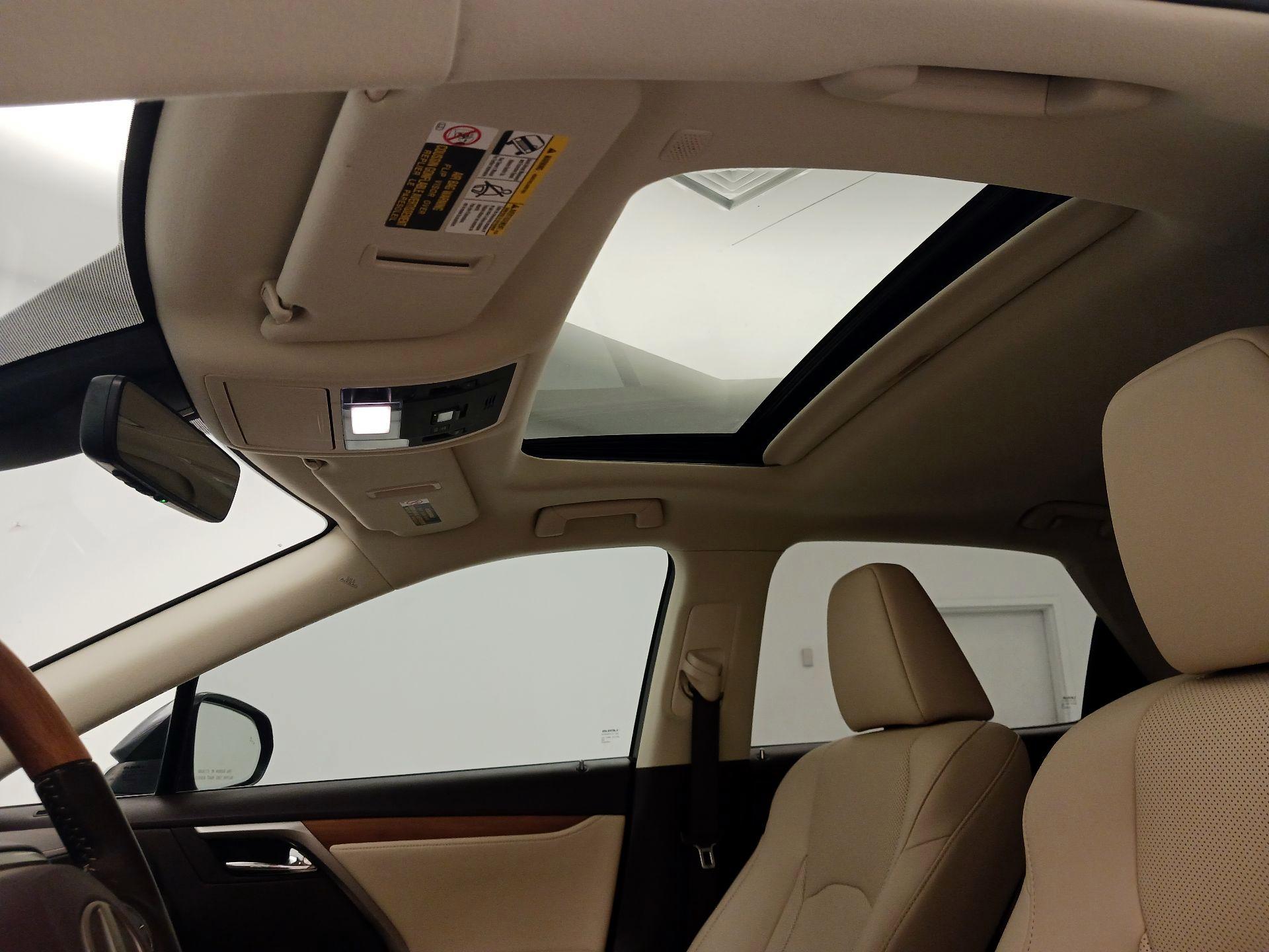 Thumbnail: 2020 Lexus RX - 20