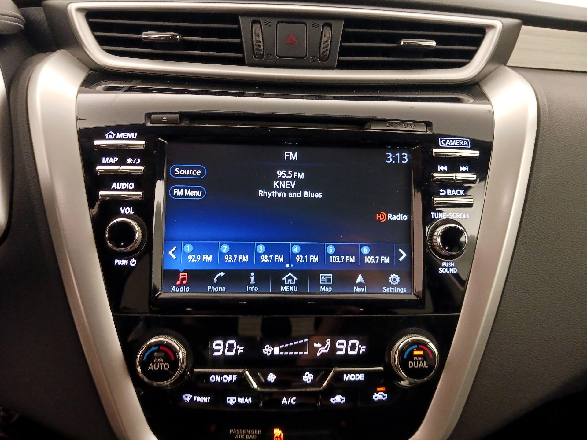 Thumbnail: 2017 Nissan Murano - 16