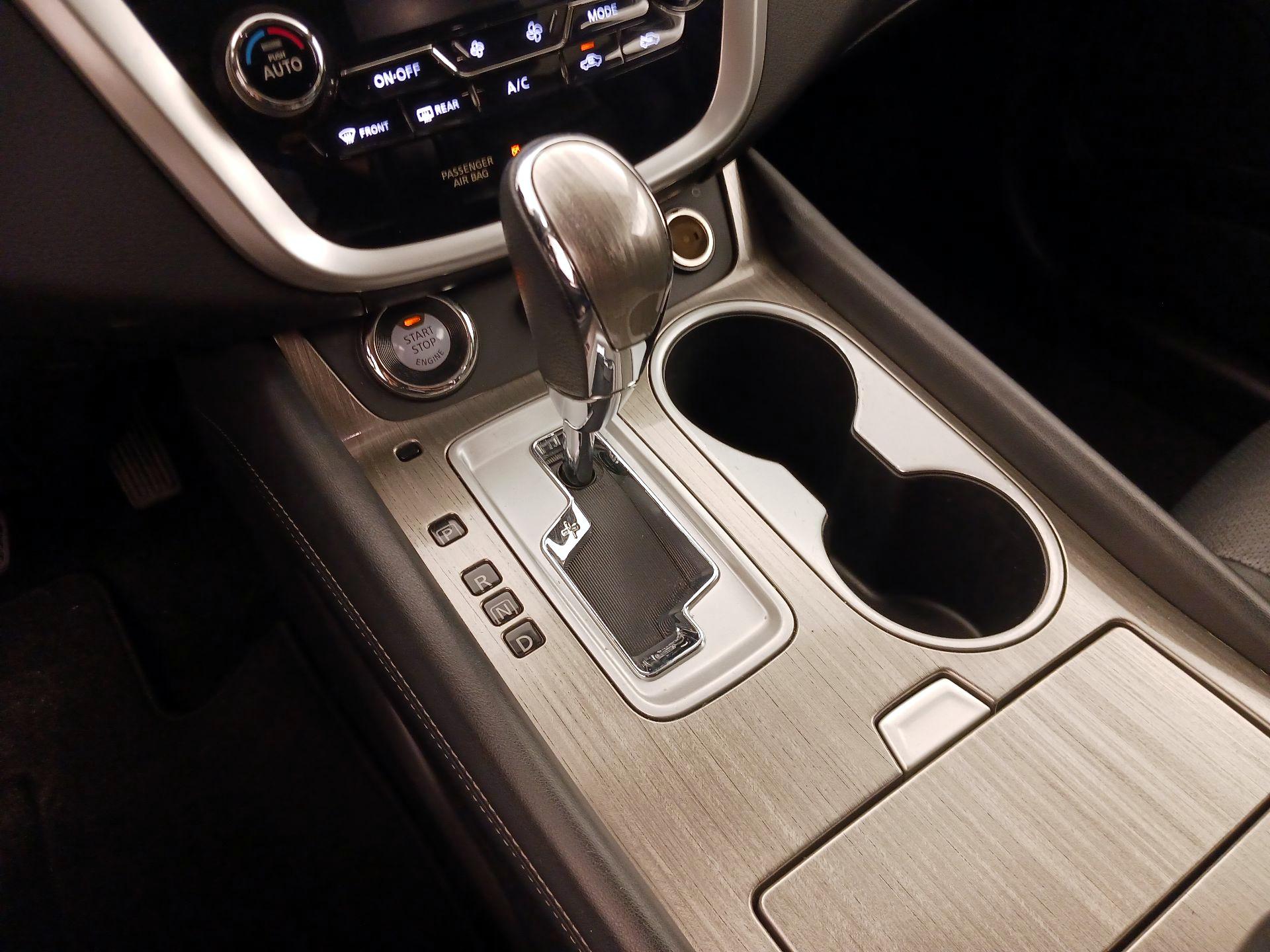 Thumbnail: 2017 Nissan Murano - 18