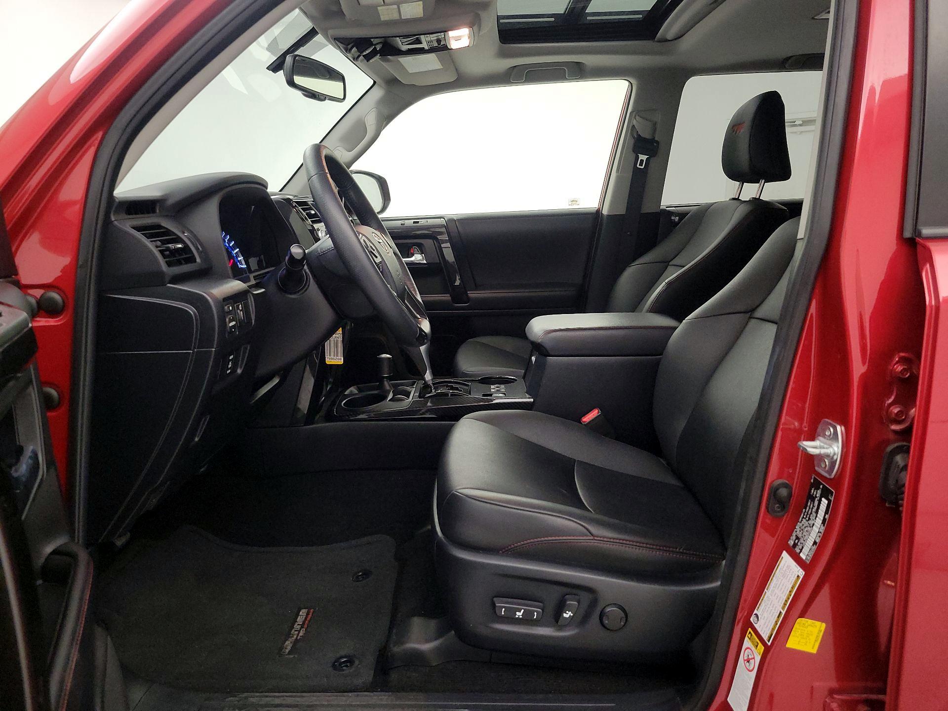 Thumbnail: 2019 Toyota 4Runner - 11