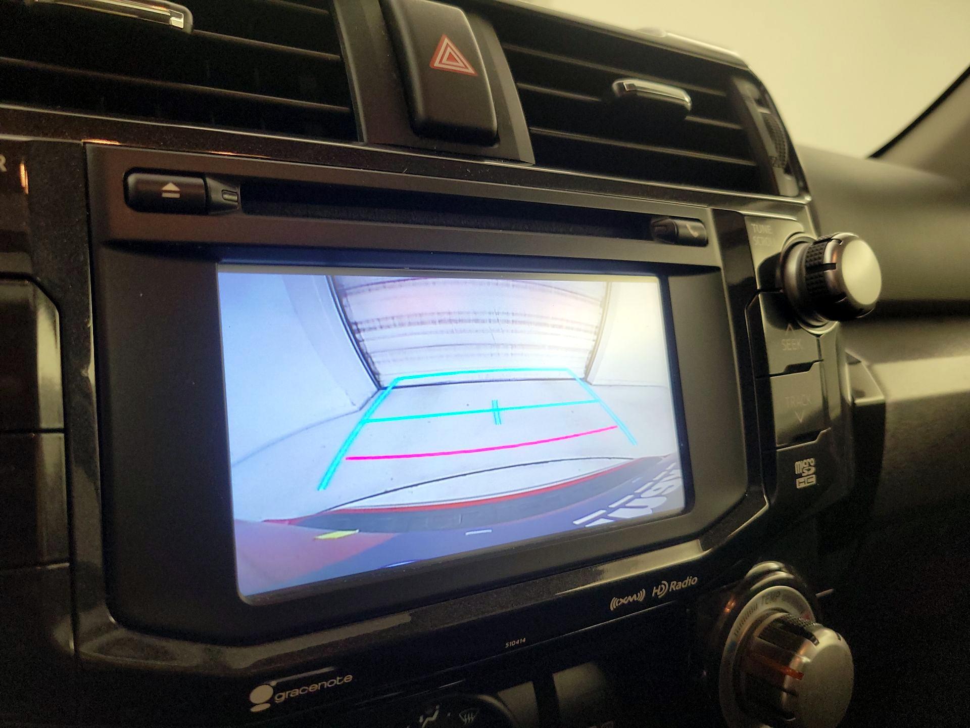 Thumbnail: 2019 Toyota 4Runner - 15