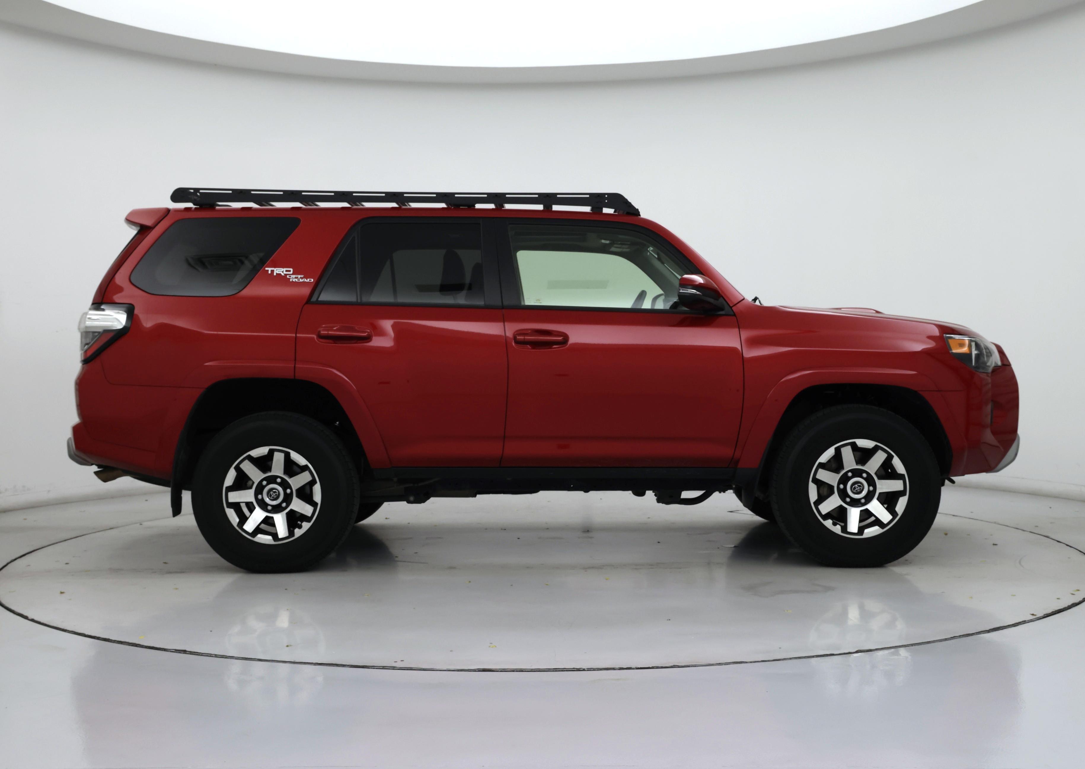 Thumbnail: 2019 Toyota 4Runner - 7