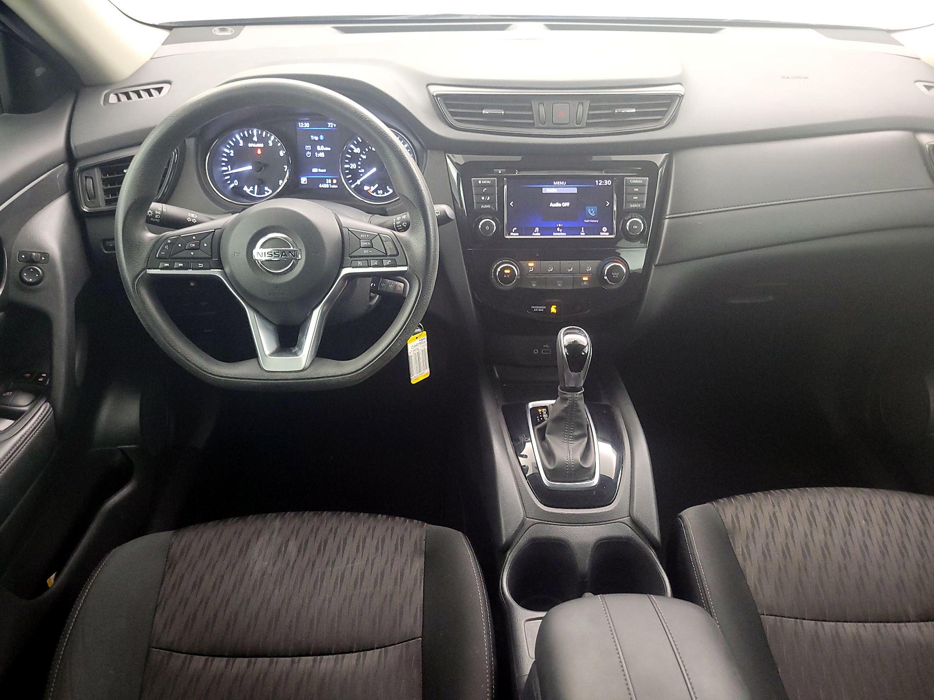 Thumbnail: 2020 Nissan Rogue - 9