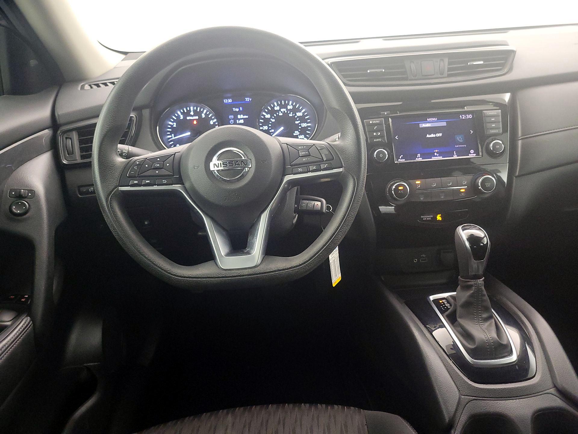 Thumbnail: 2020 Nissan Rogue - 10