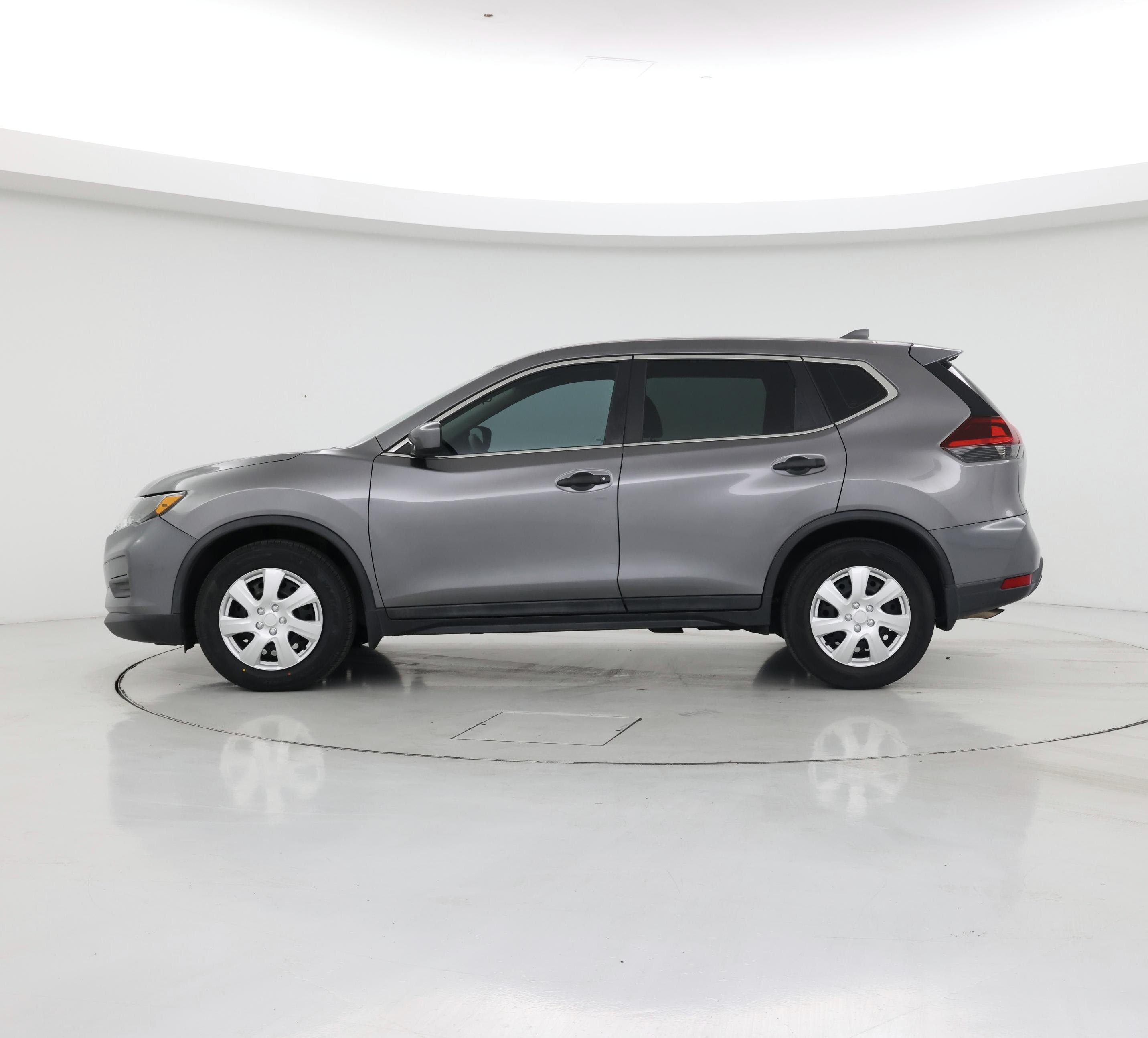Thumbnail: 2020 Nissan Rogue - 3