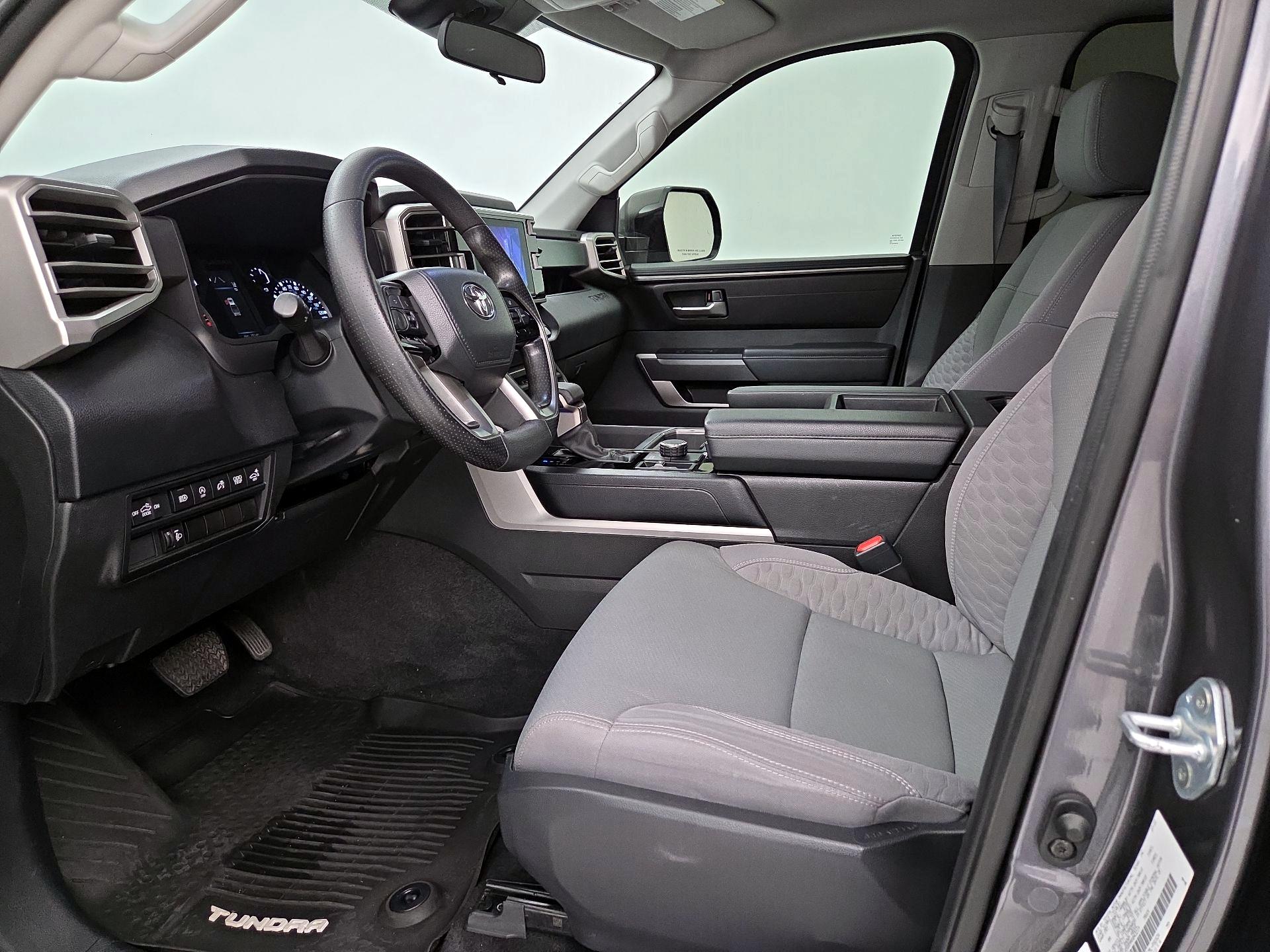 Thumbnail: 2022 Toyota Tundra - 11