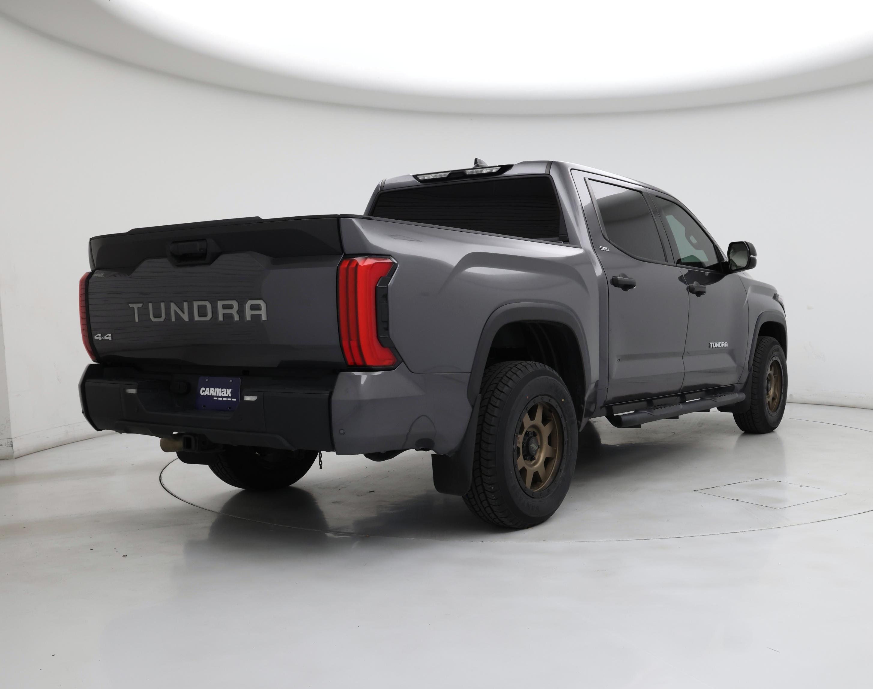 Thumbnail: 2022 Toyota Tundra - 8