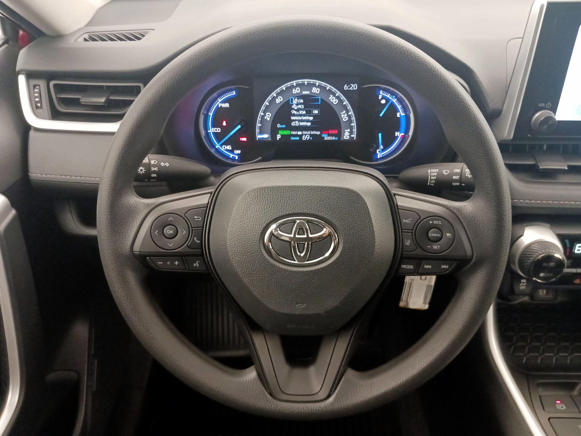 Thumbnail: 2024 Toyota RAV4 - 10