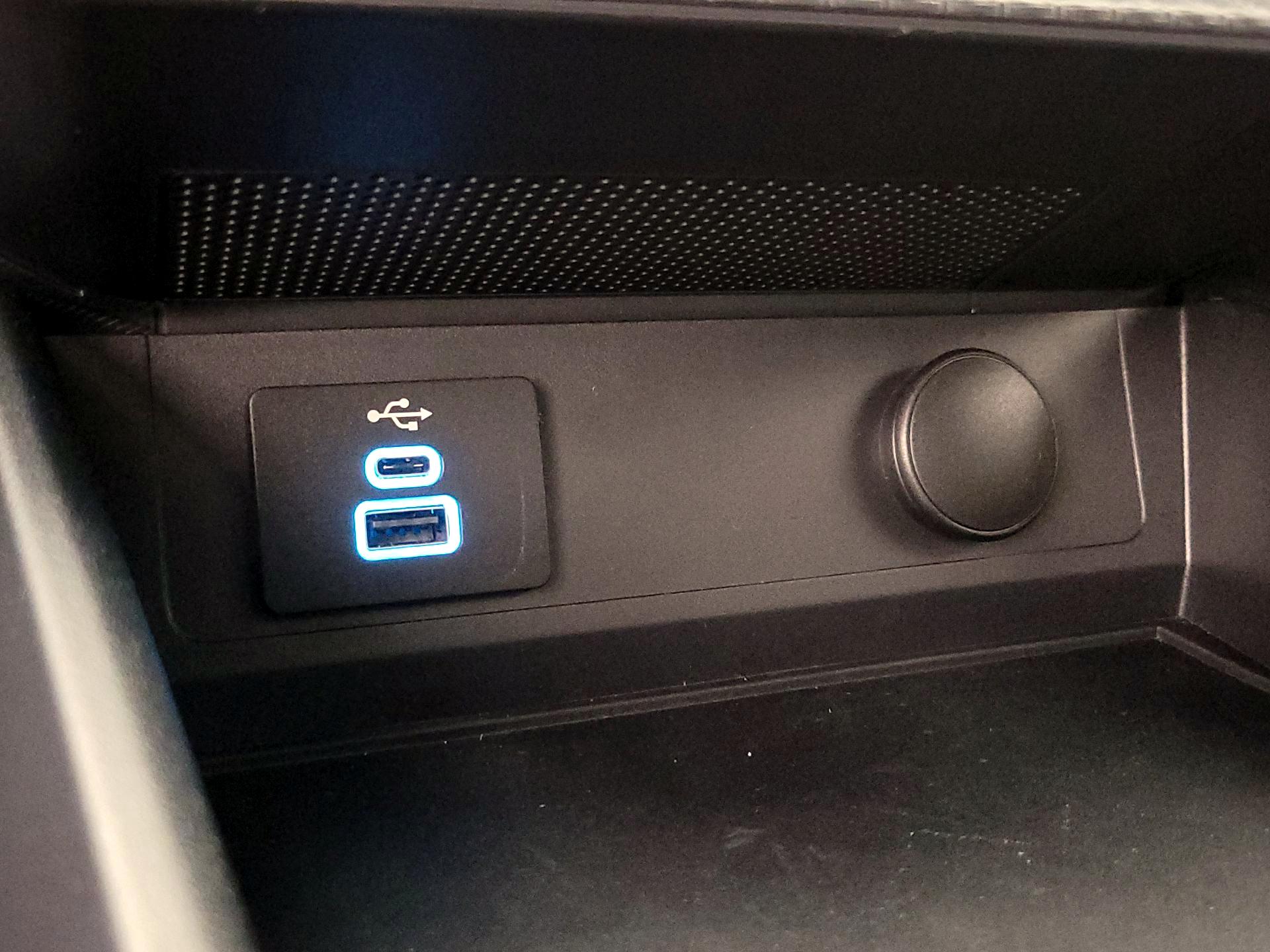 Thumbnail: 2024 Ford Mustang - 18