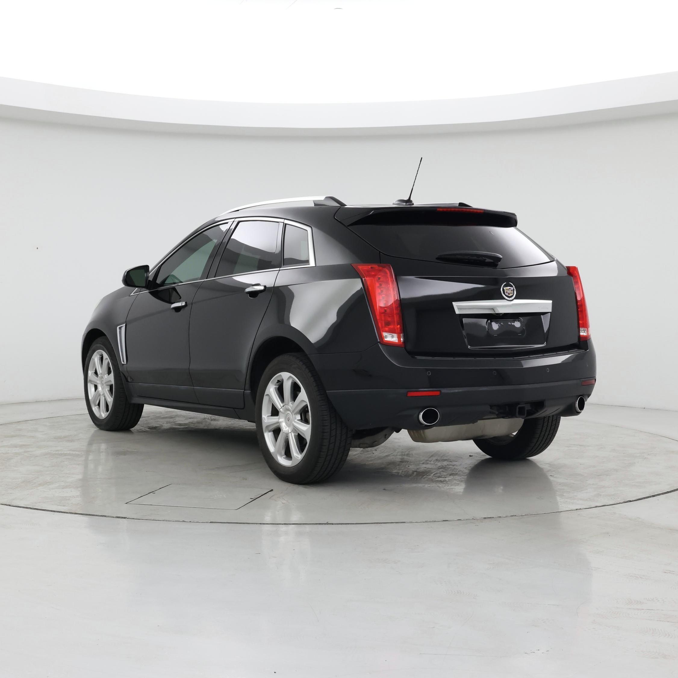 Thumbnail: 2016 Cadillac SRX - 2