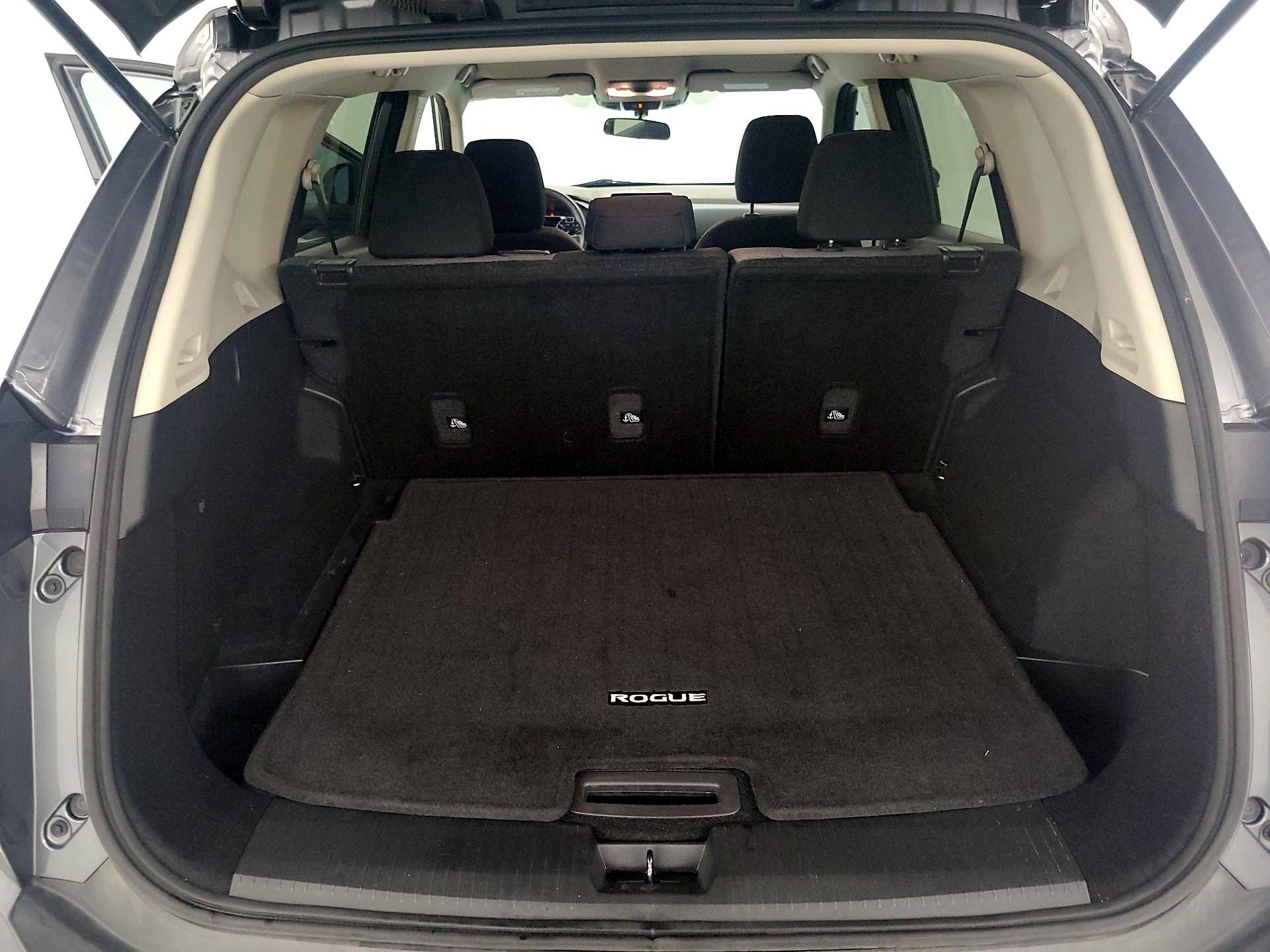 Thumbnail: 2023 Nissan Rogue - 20