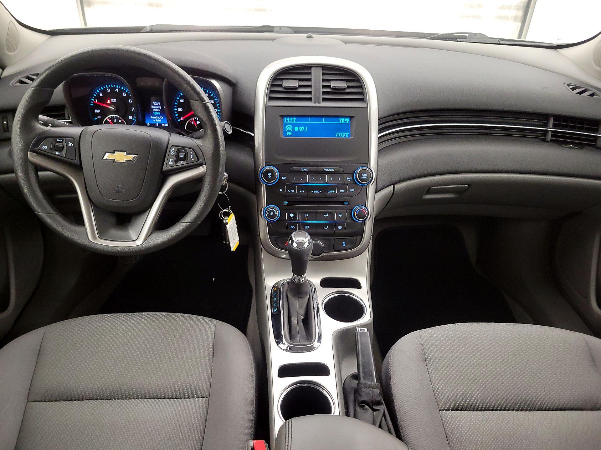 Thumbnail: 2014 Chevrolet Malibu - 9