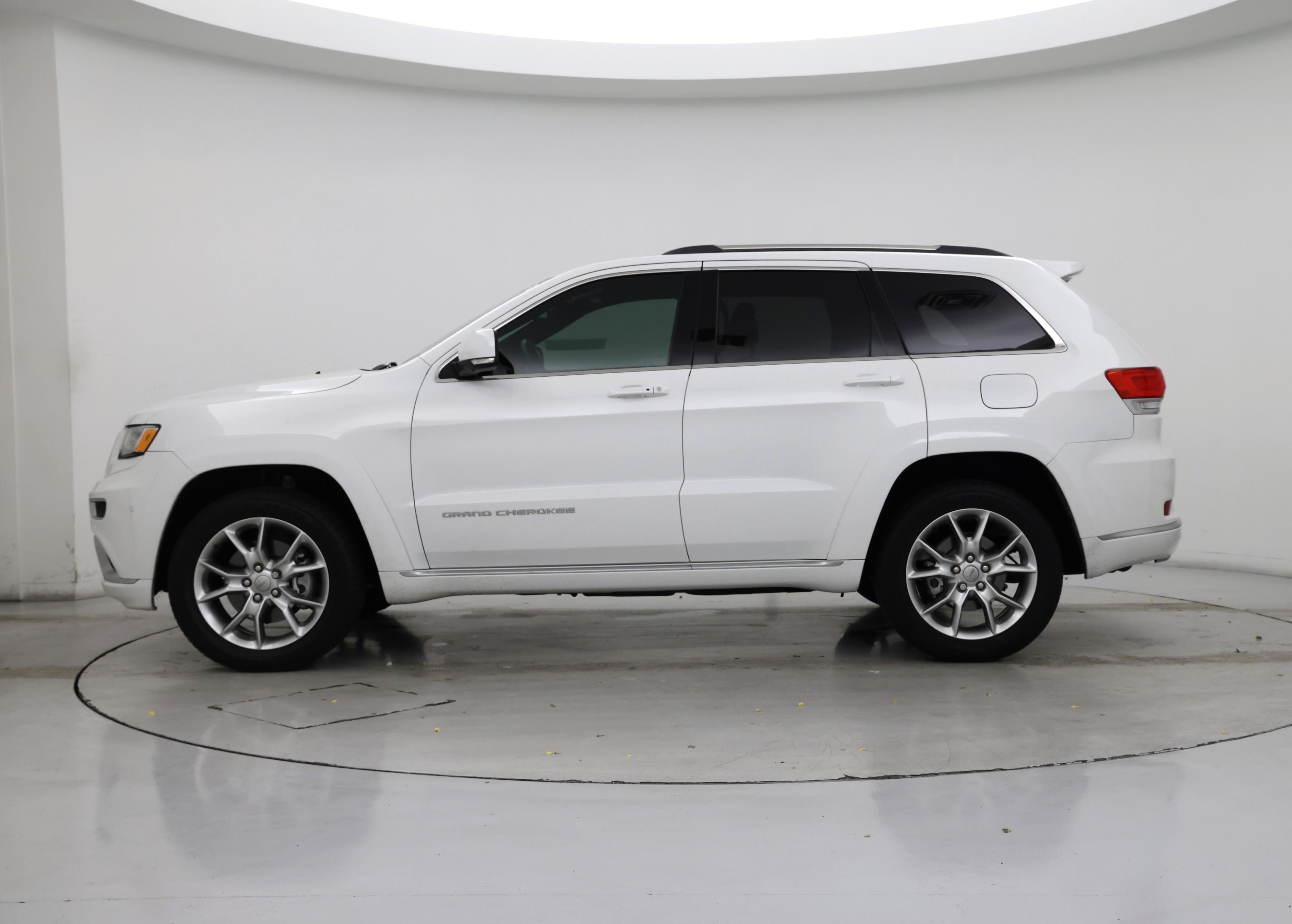 Thumbnail: 2016 Jeep Grand Cherokee - 3