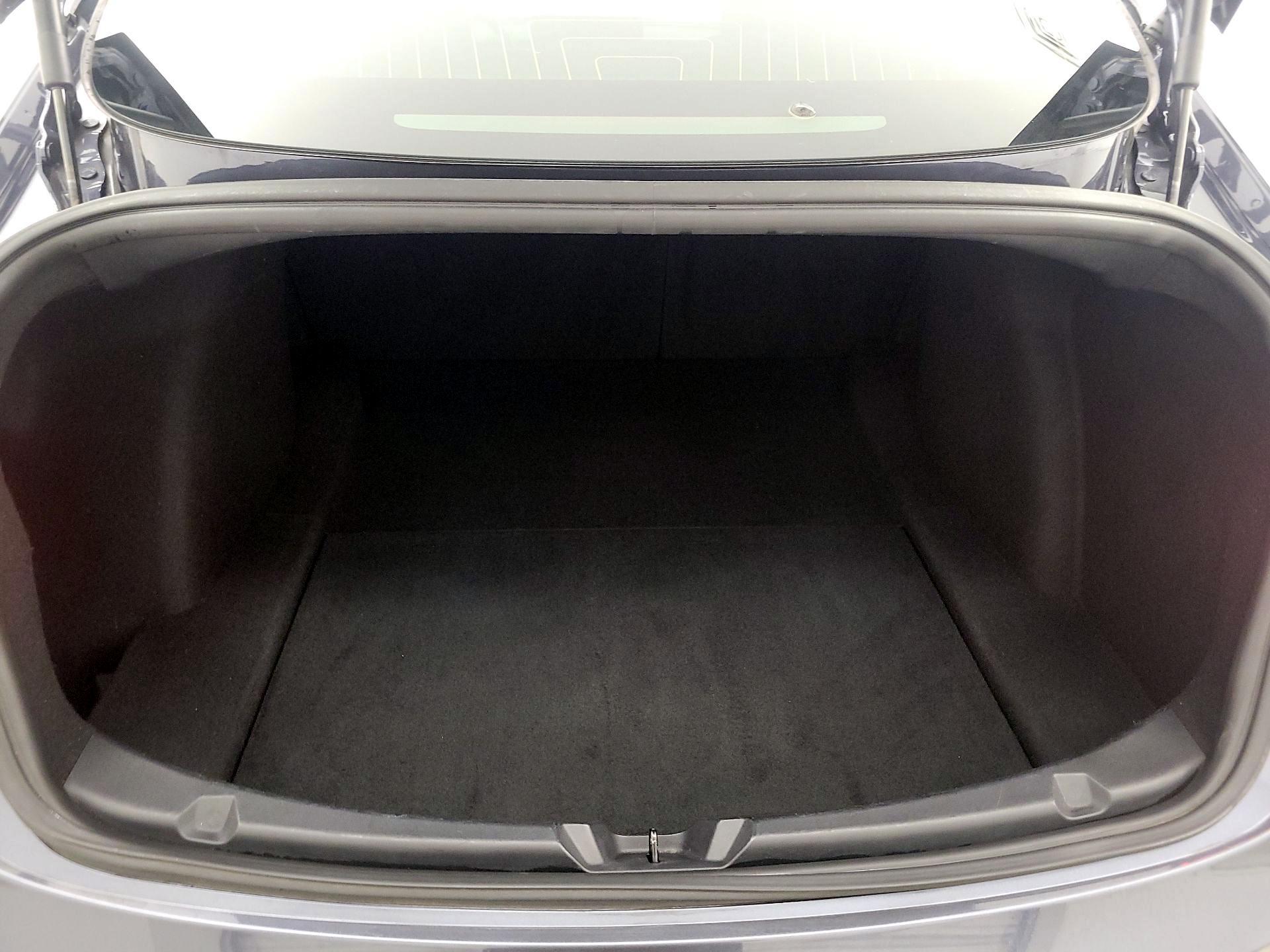 Thumbnail: 2020 Tesla Model 3 - 20