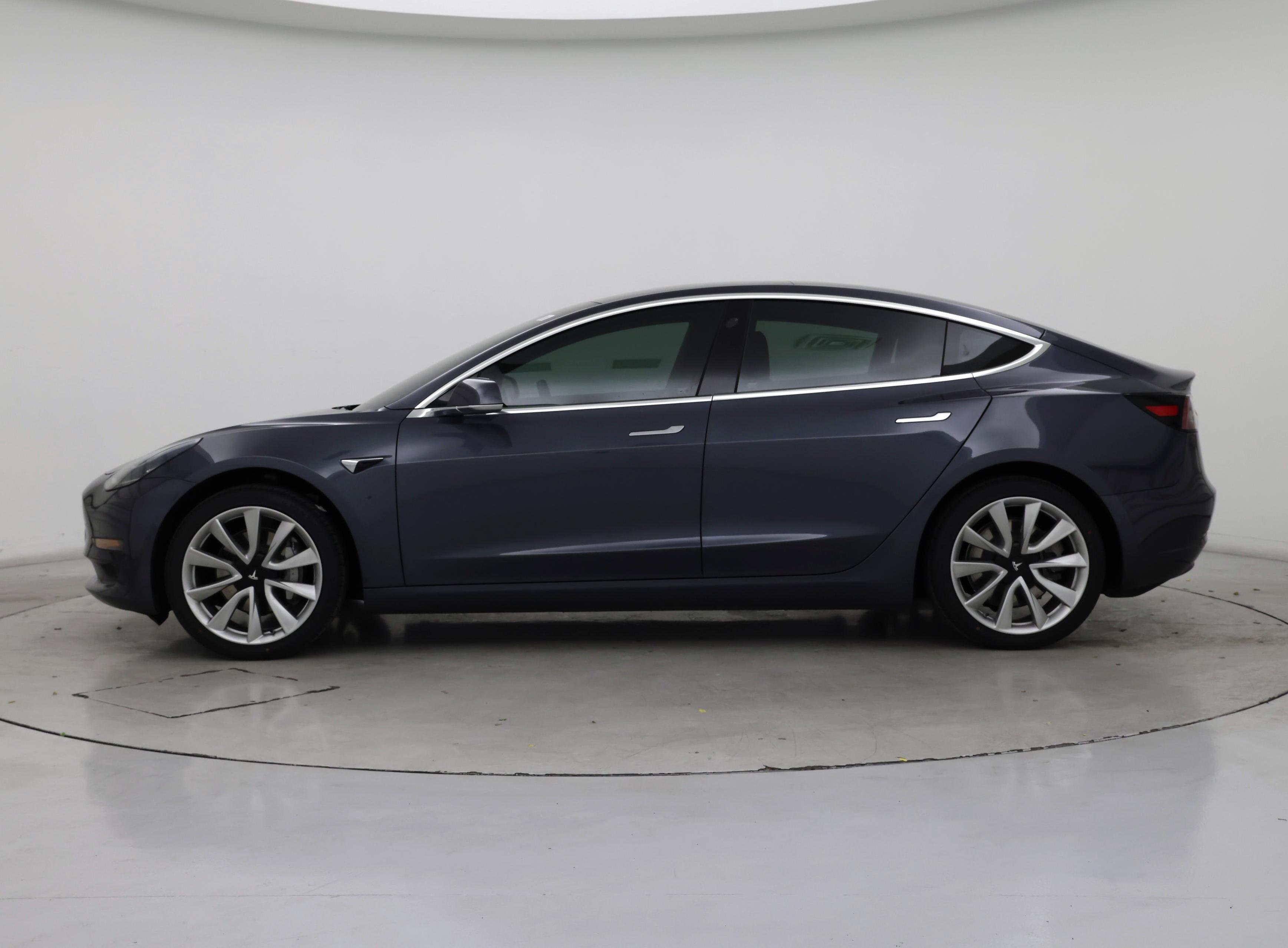 Thumbnail: 2020 Tesla Model 3 - 3