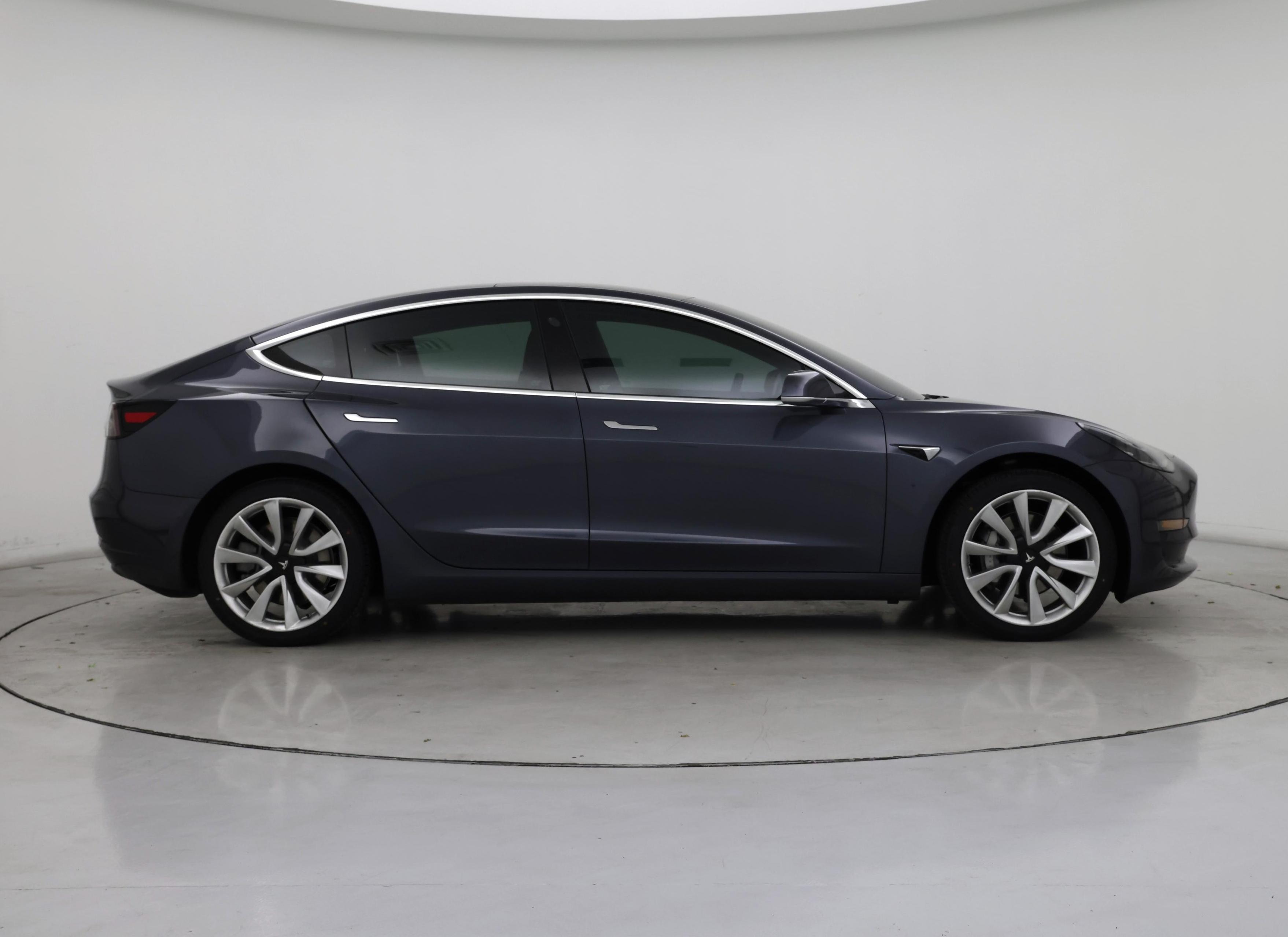 Thumbnail: 2020 Tesla Model 3 - 7