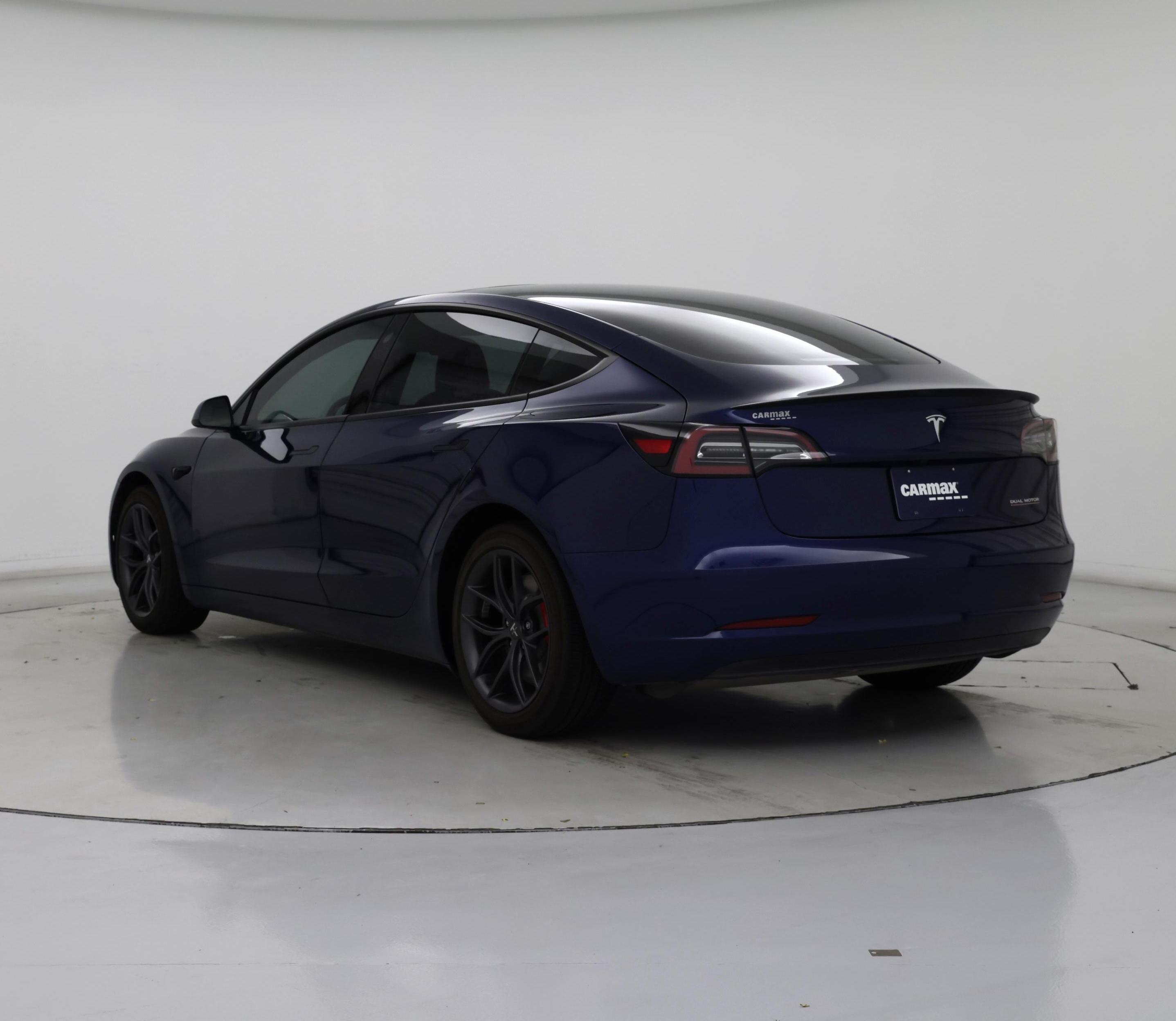Thumbnail: 2022 Tesla Model 3 - 2
