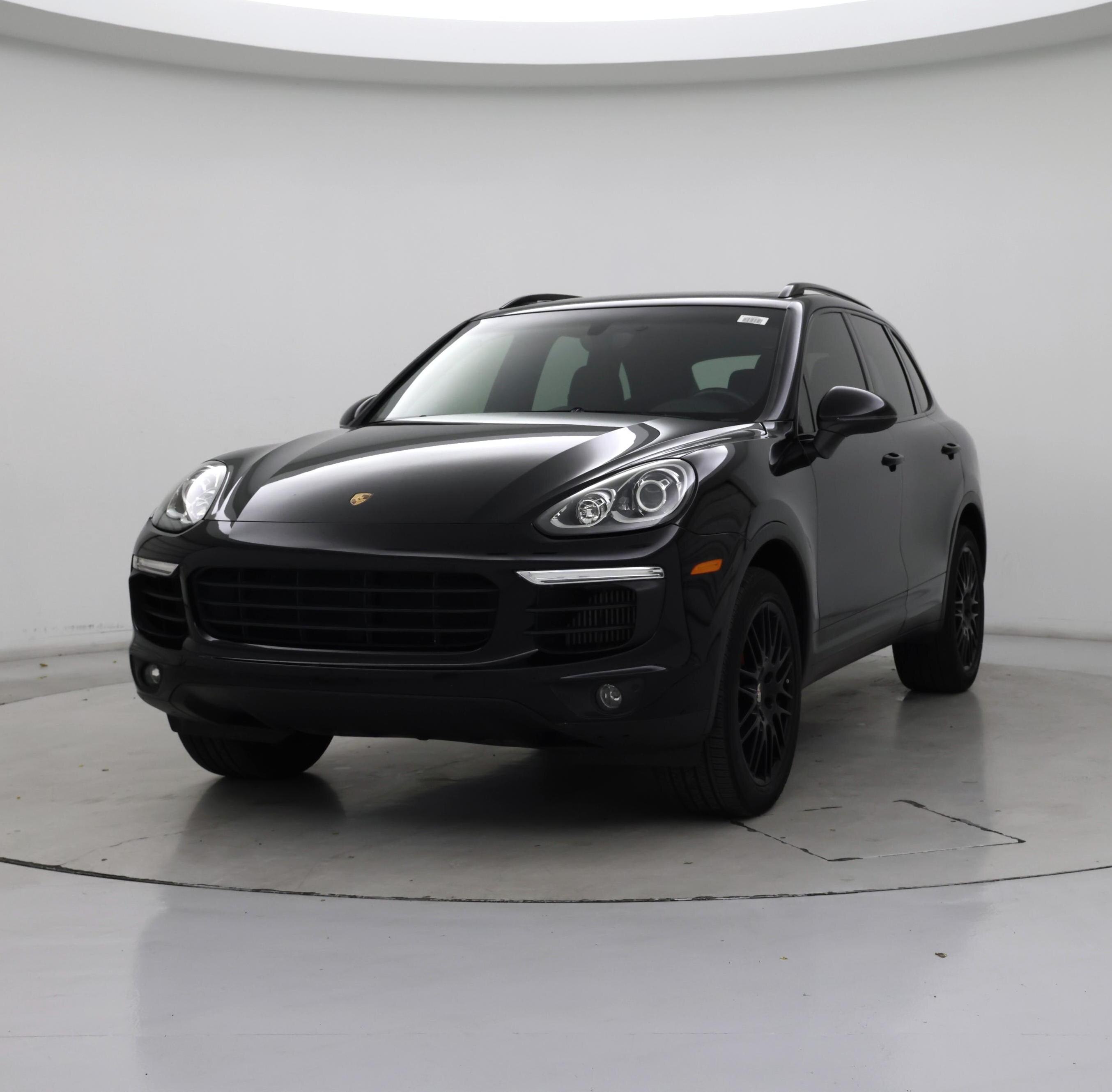 Thumbnail: 2016 Porsche Cayenne - 4
