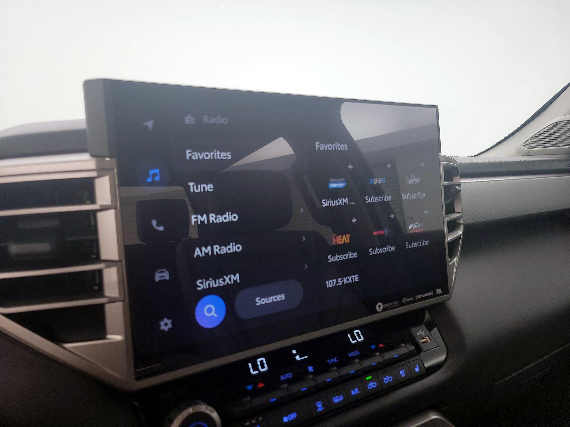 Thumbnail: 2024 Toyota Tundra - 15