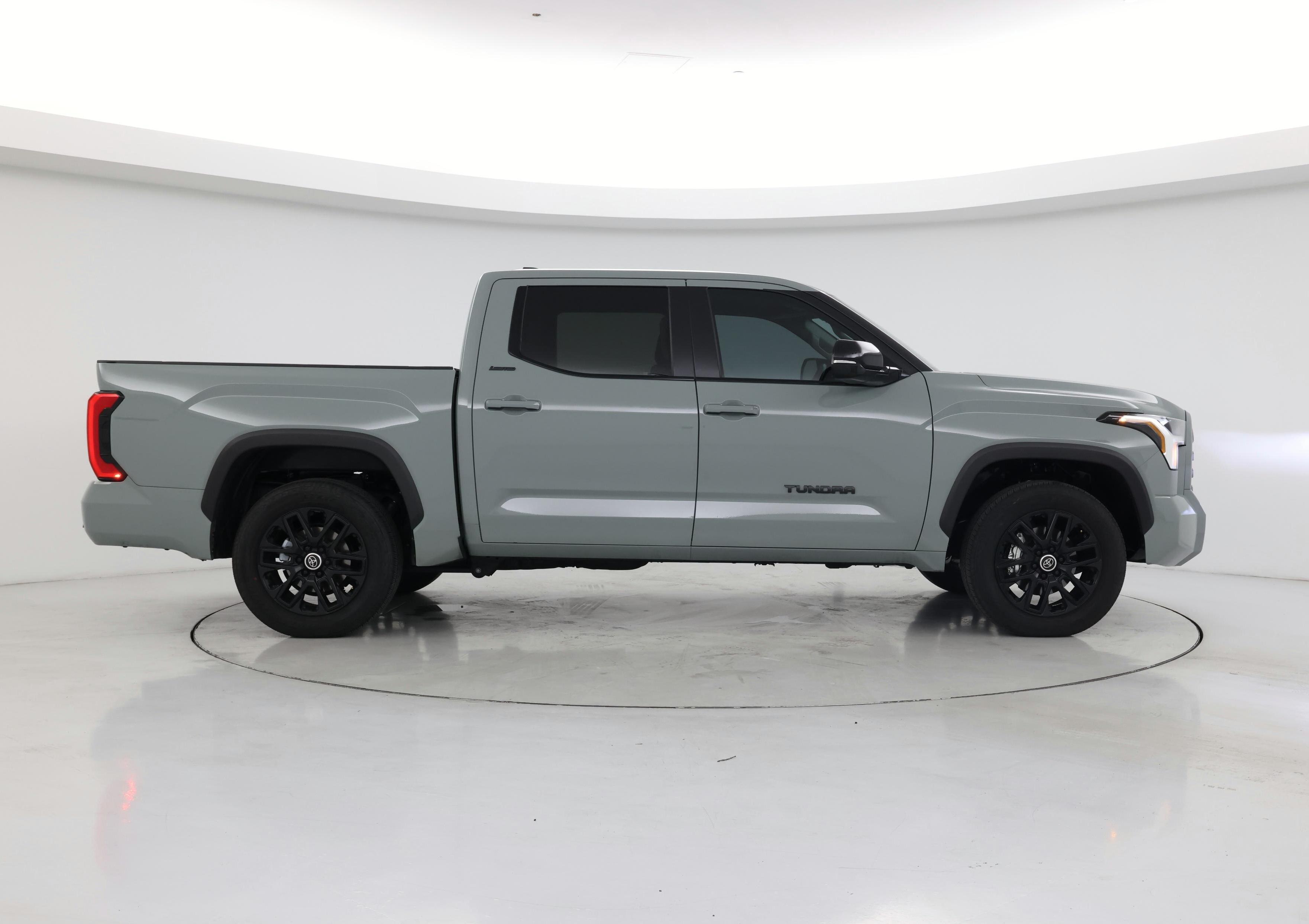 Thumbnail: 2024 Toyota Tundra - 7