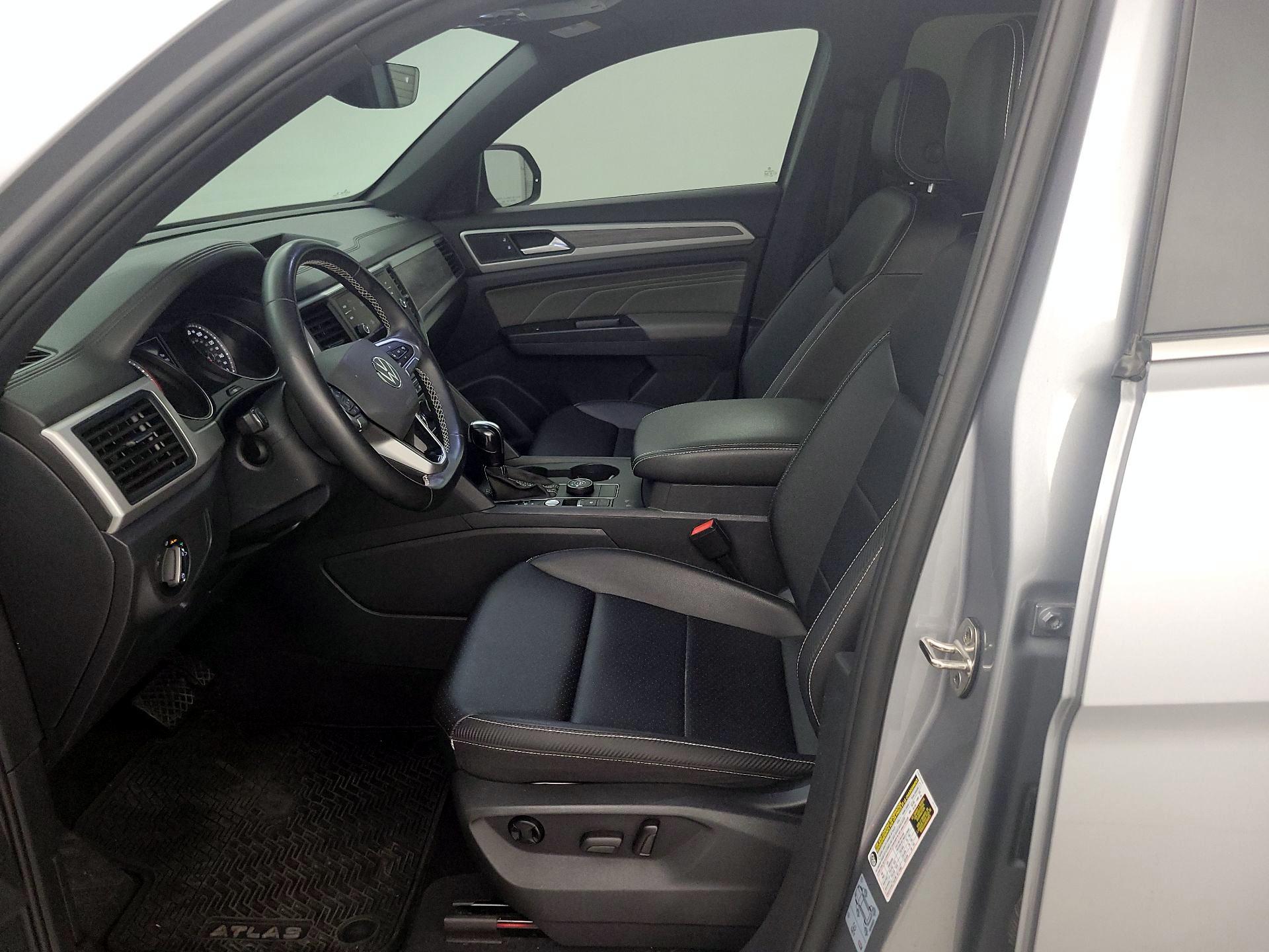 Thumbnail: 2021 Volkswagen Atlas - 11