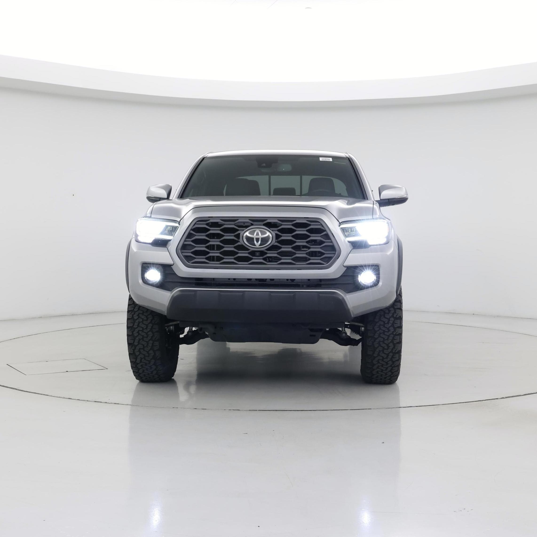 Thumbnail: 2020 Toyota Tacoma - 5