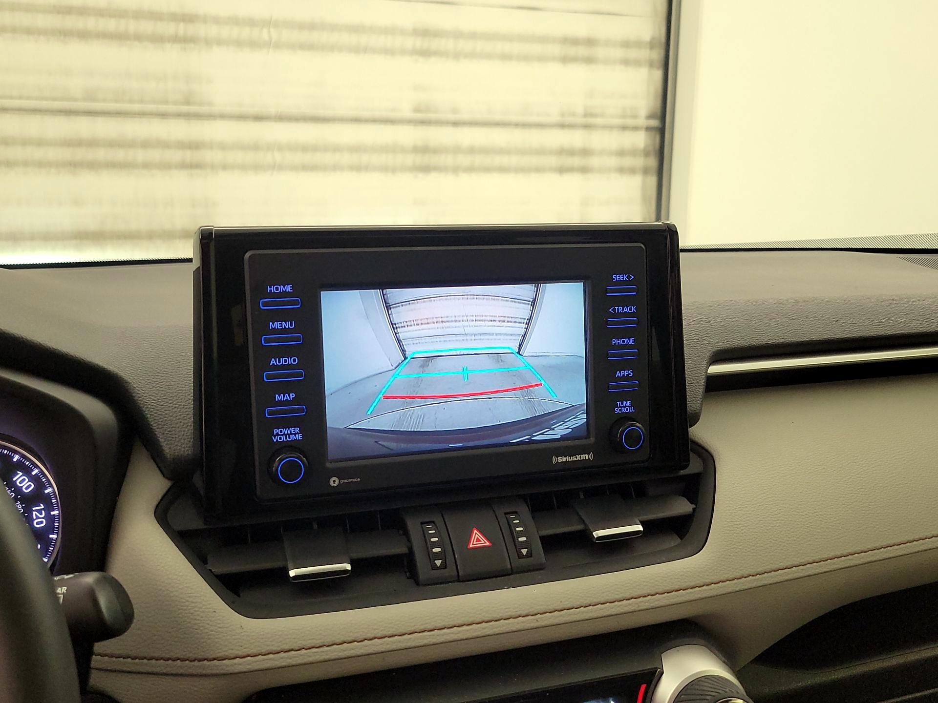 Thumbnail: 2021 Toyota RAV4 - 14