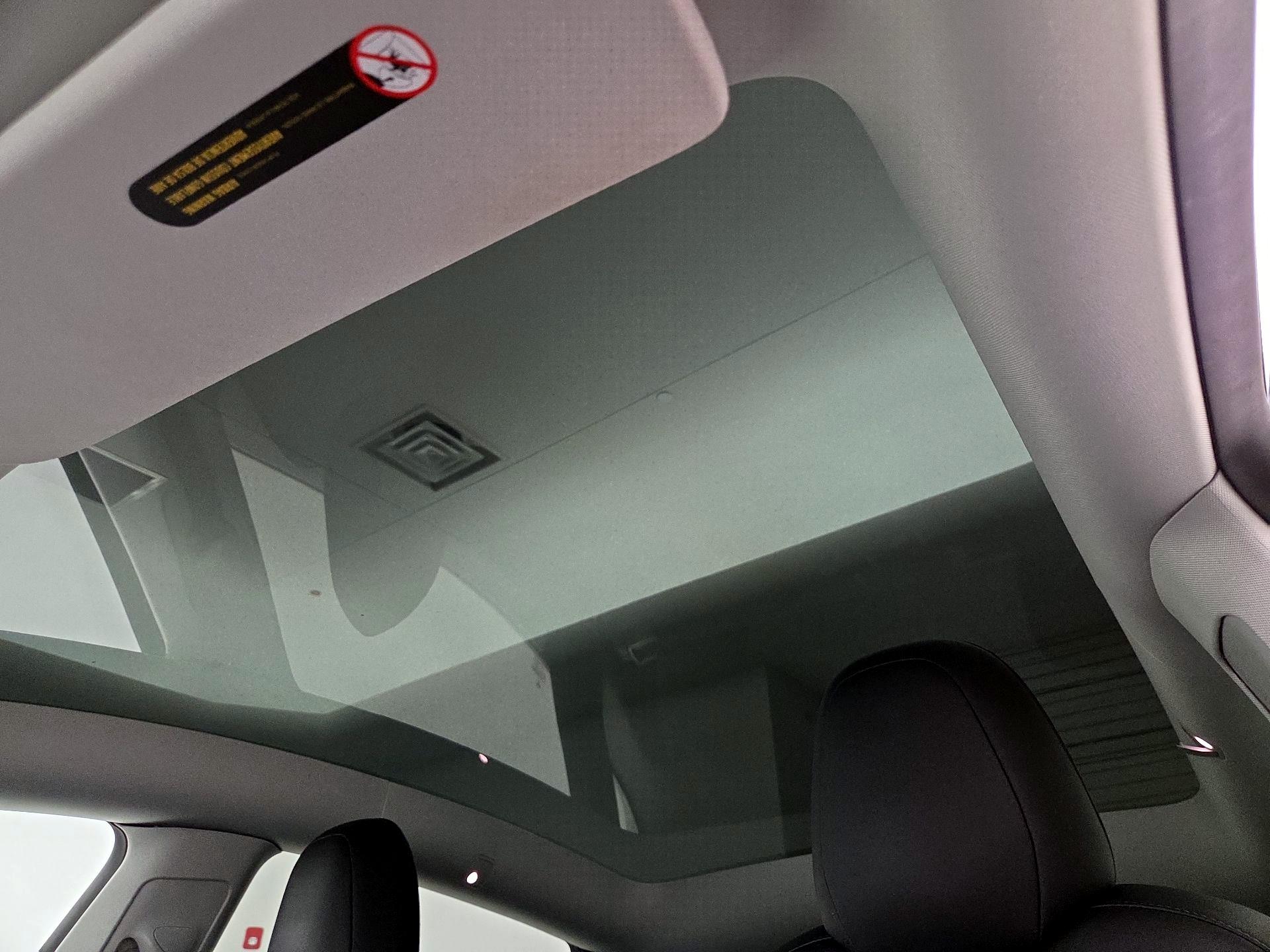 Thumbnail: 2023 Tesla Model Y - 18