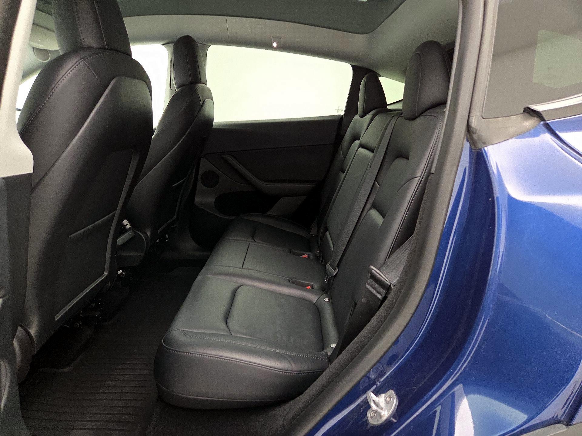 Thumbnail: 2023 Tesla Model Y - 19