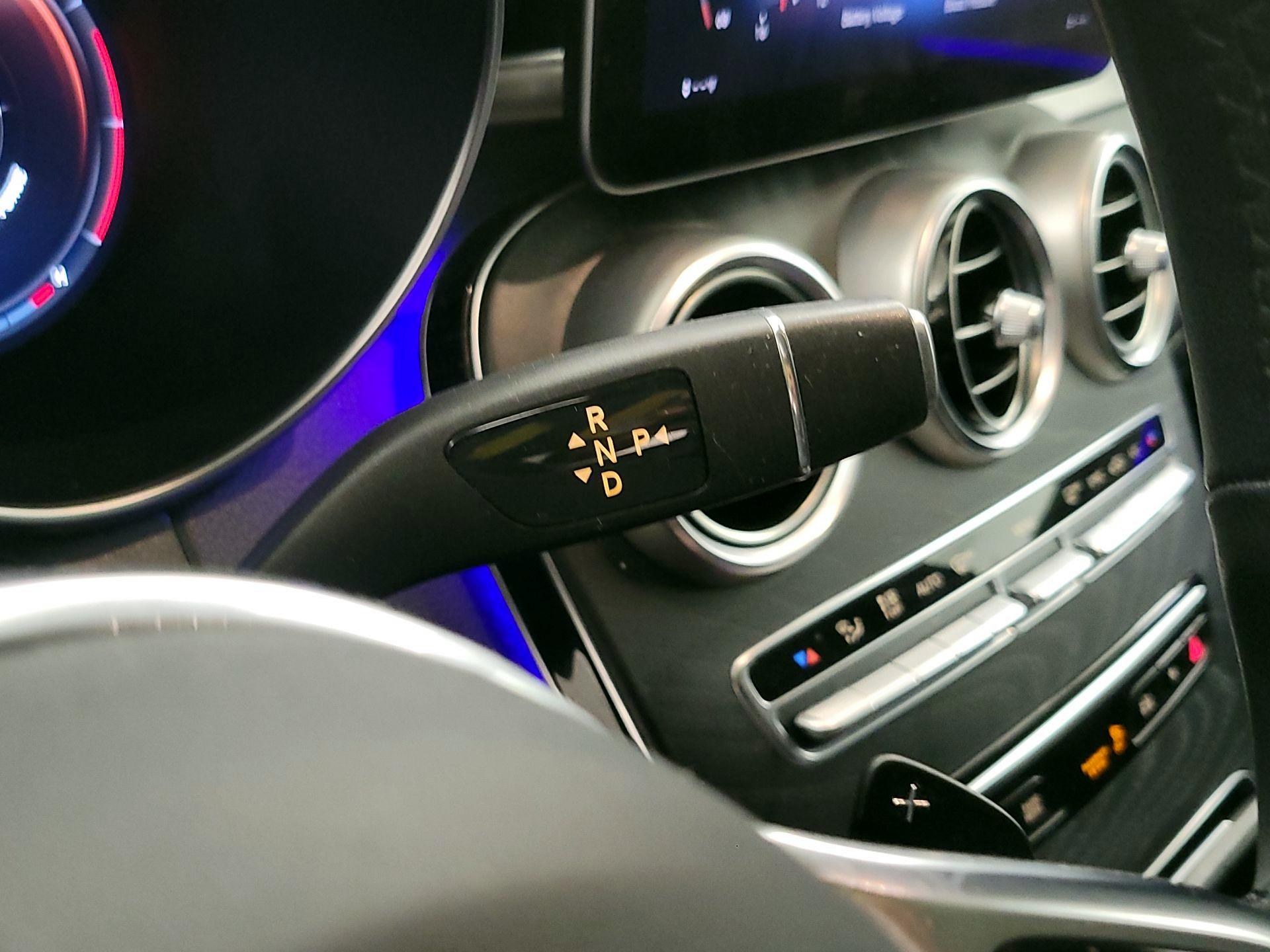 Thumbnail: 2020 Mercedes-Benz GLC - 18