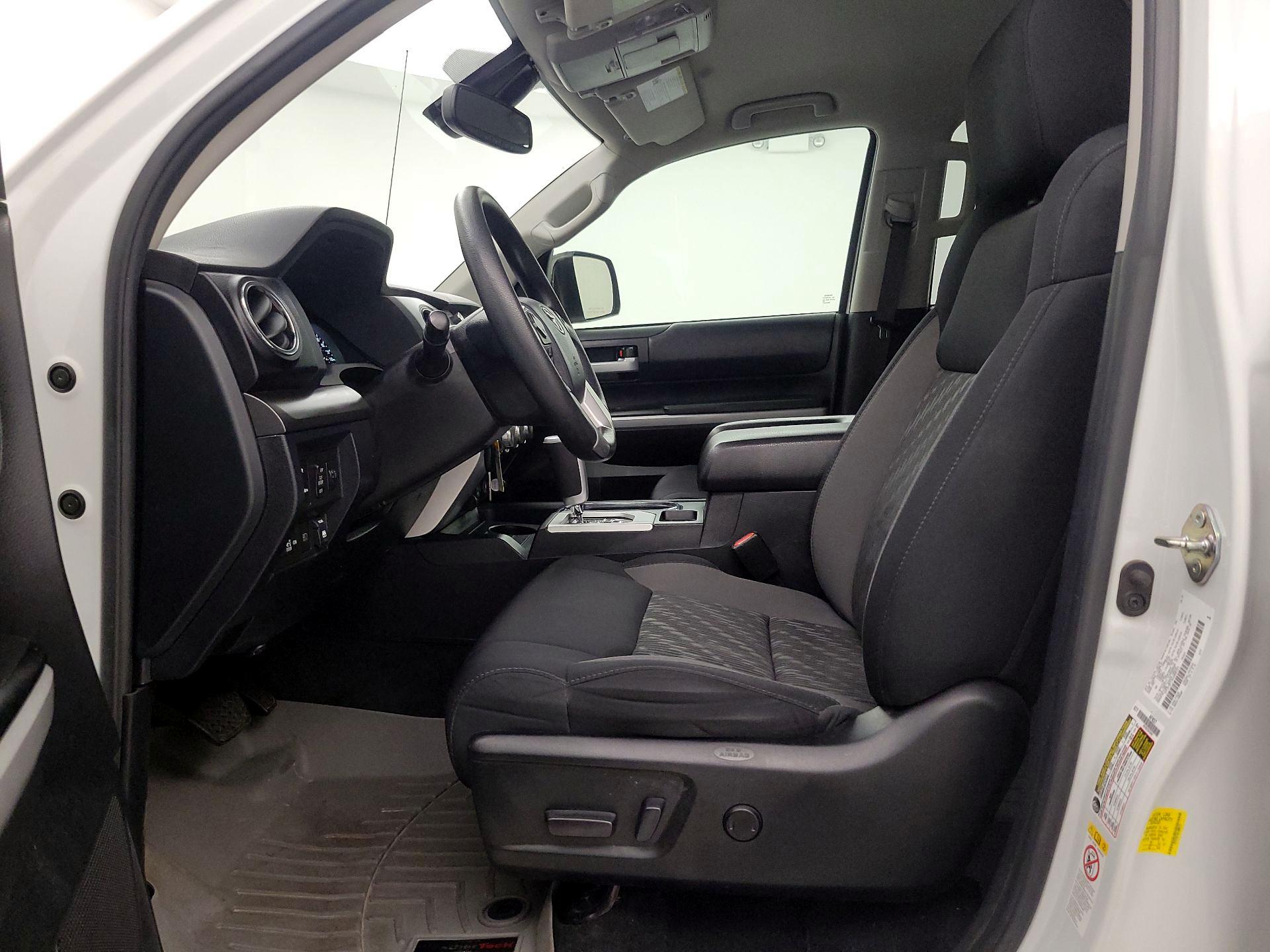 Thumbnail: 2019 Toyota Tundra - 11